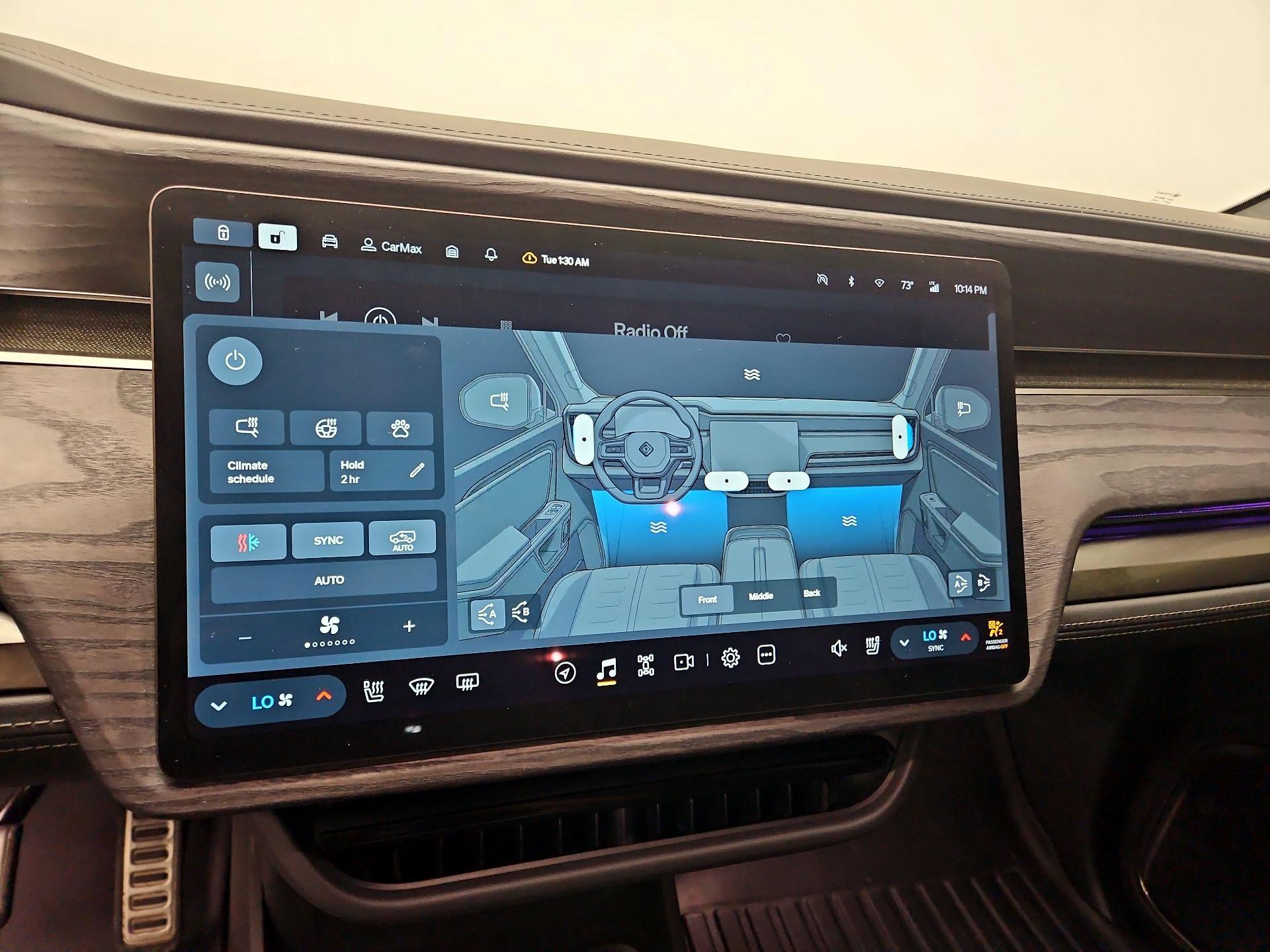 Thumbnail: 2023 Rivian R1S - 16