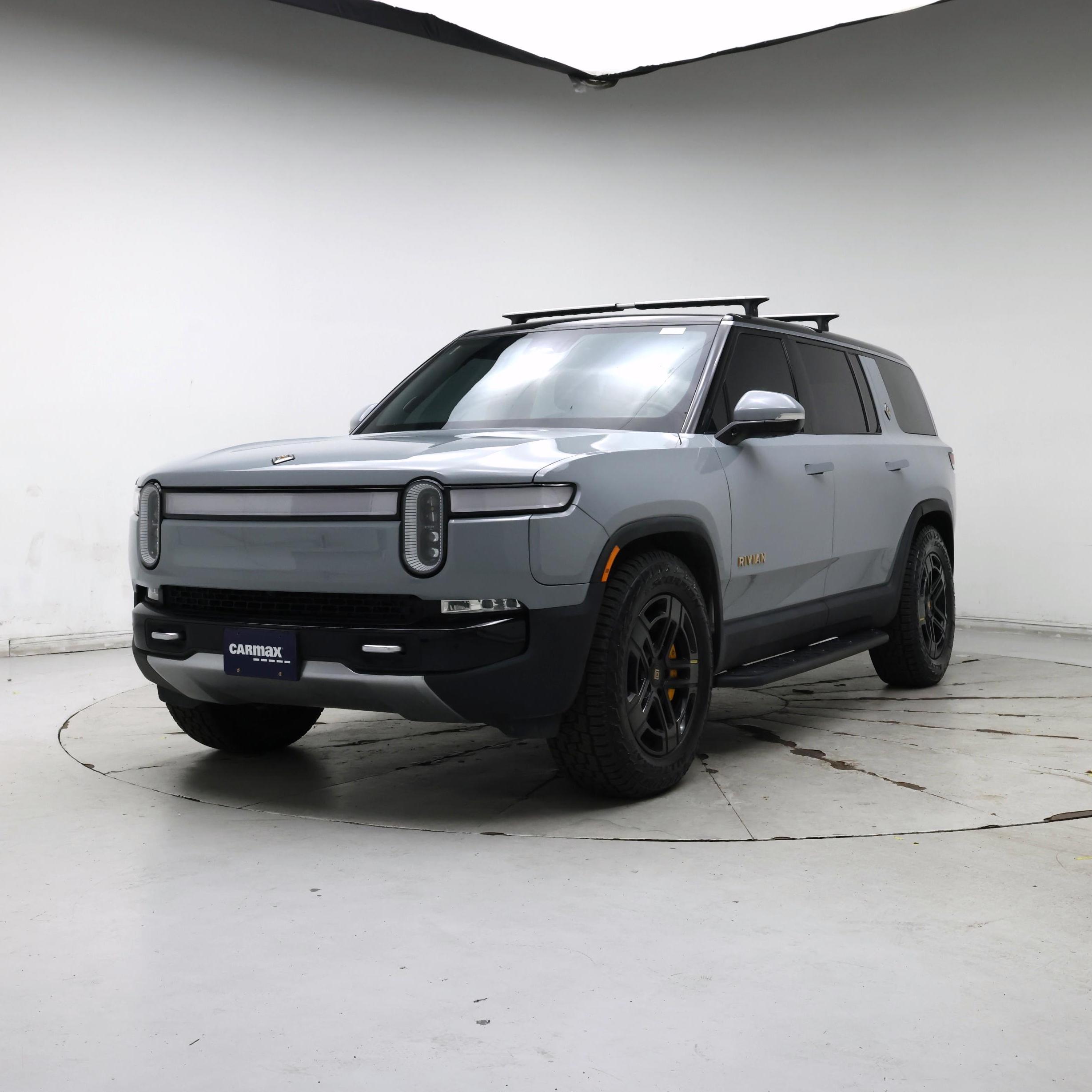 Thumbnail: 2023 Rivian R1S - 4