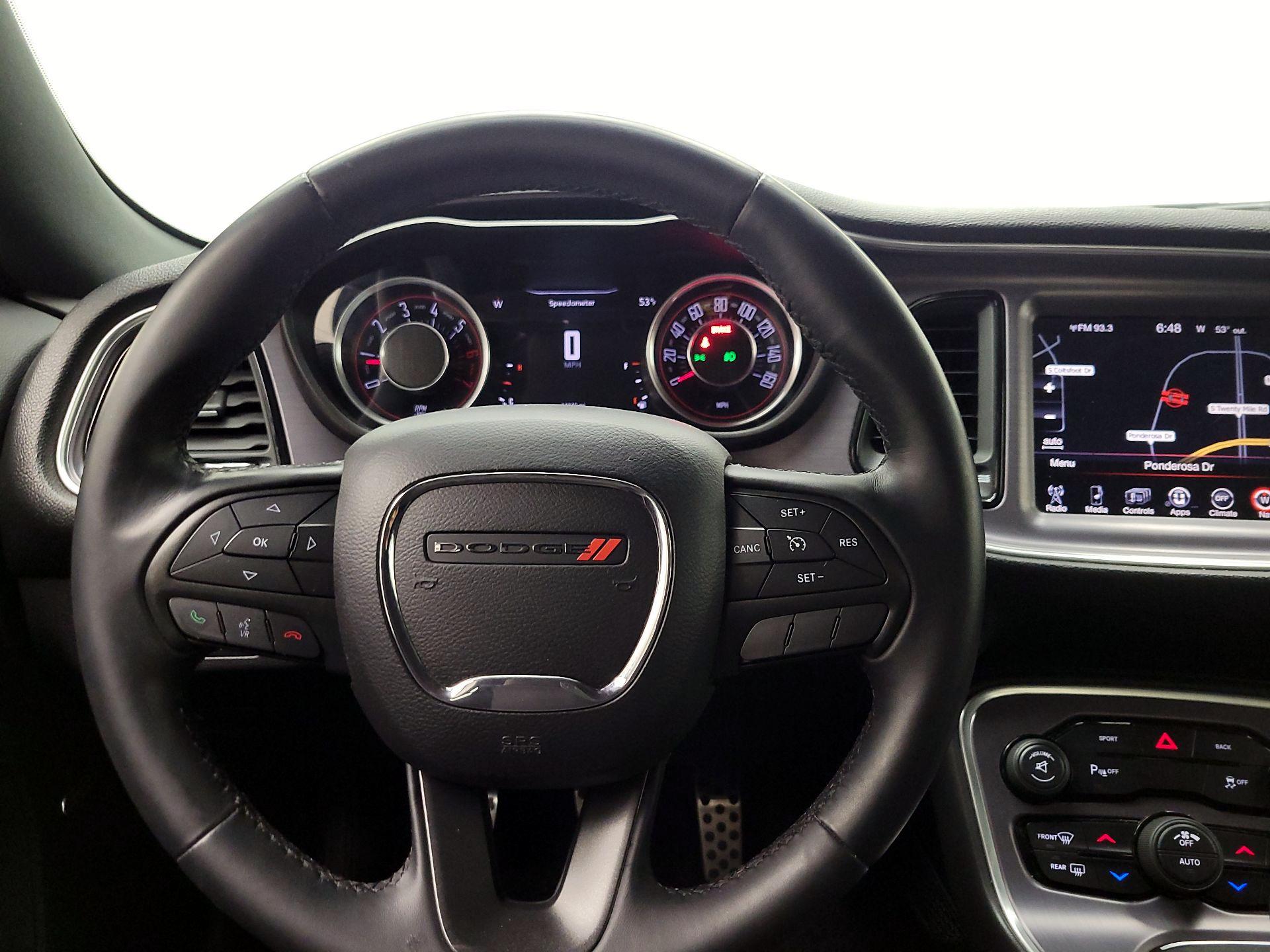 Thumbnail: 2015 Dodge Challenger - 10