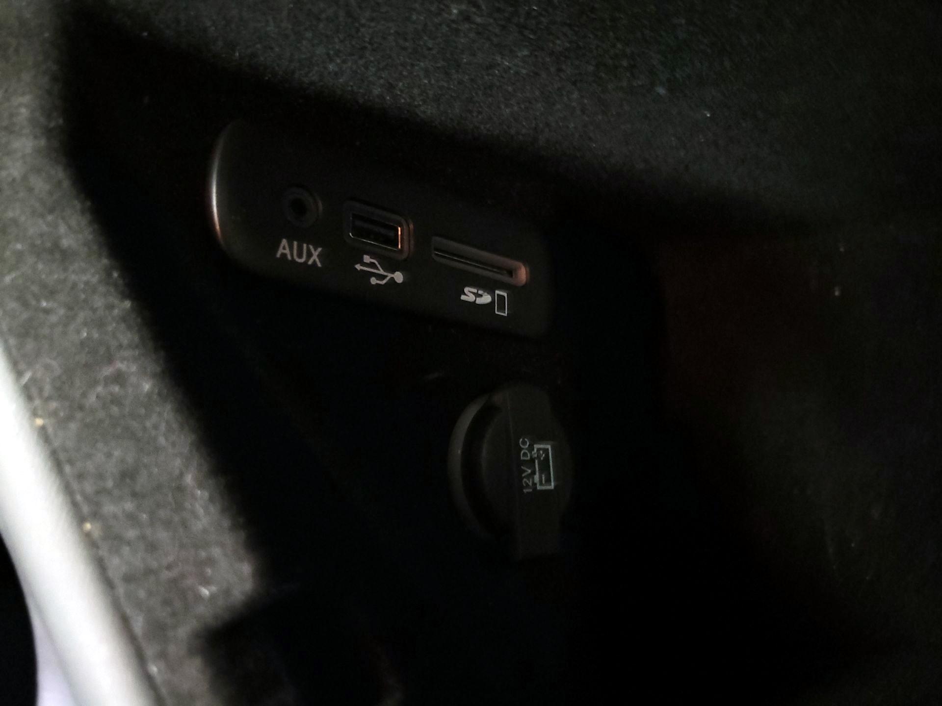 Thumbnail: 2015 Dodge Challenger - 18