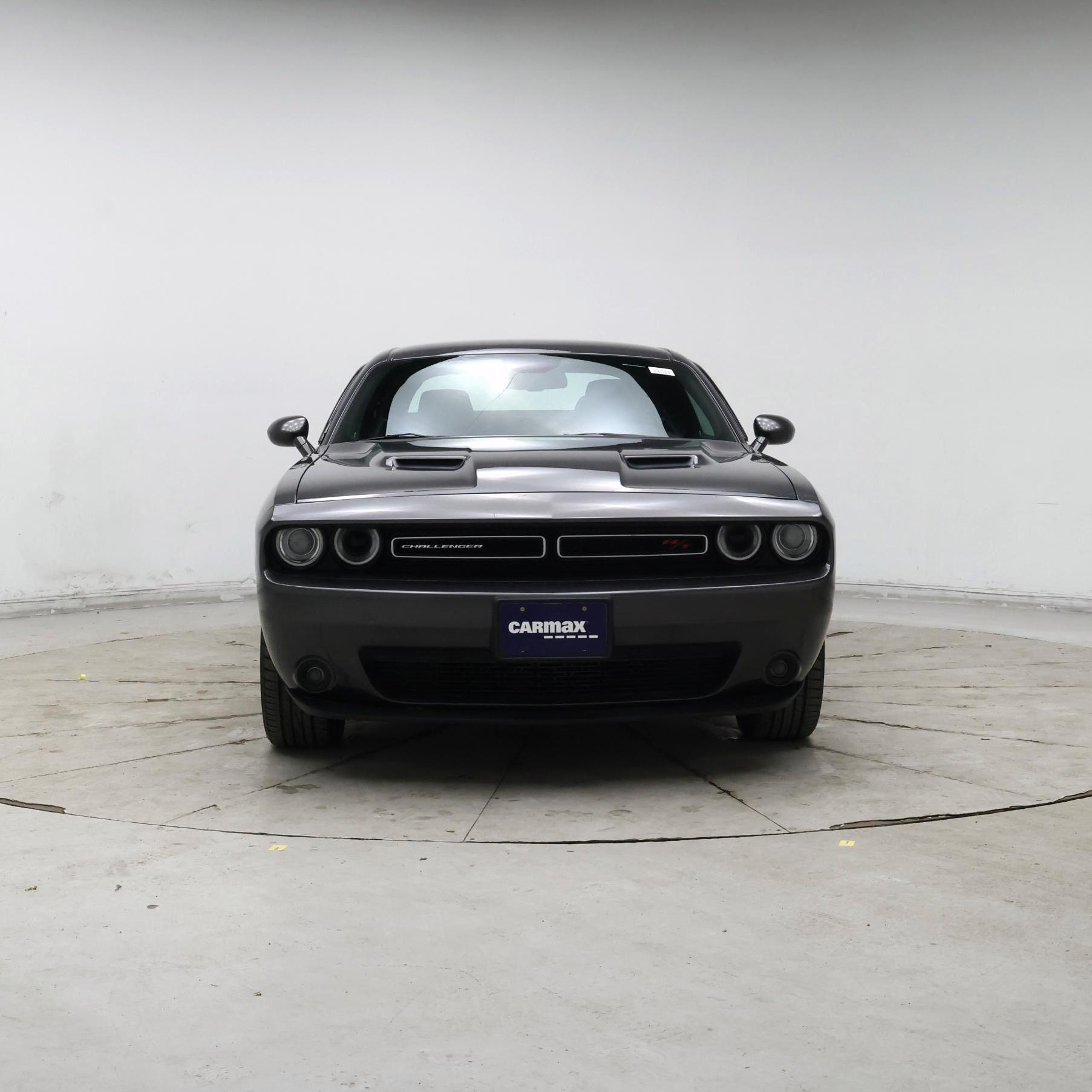 Thumbnail: 2015 Dodge Challenger - 5