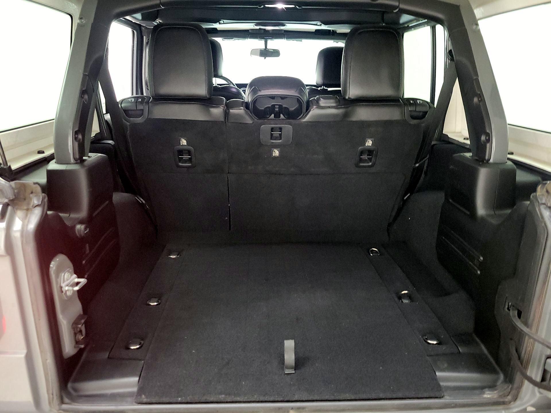 Thumbnail: 2018 Jeep Wrangler - 20