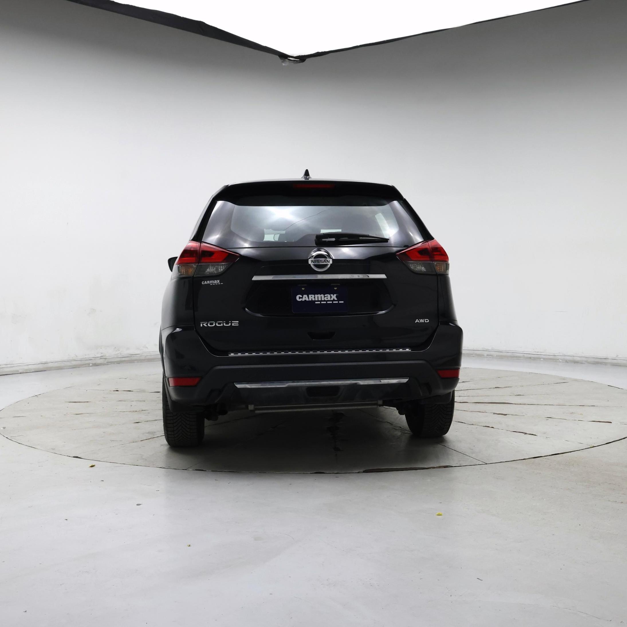 Thumbnail: 2017 Nissan Rogue - 6