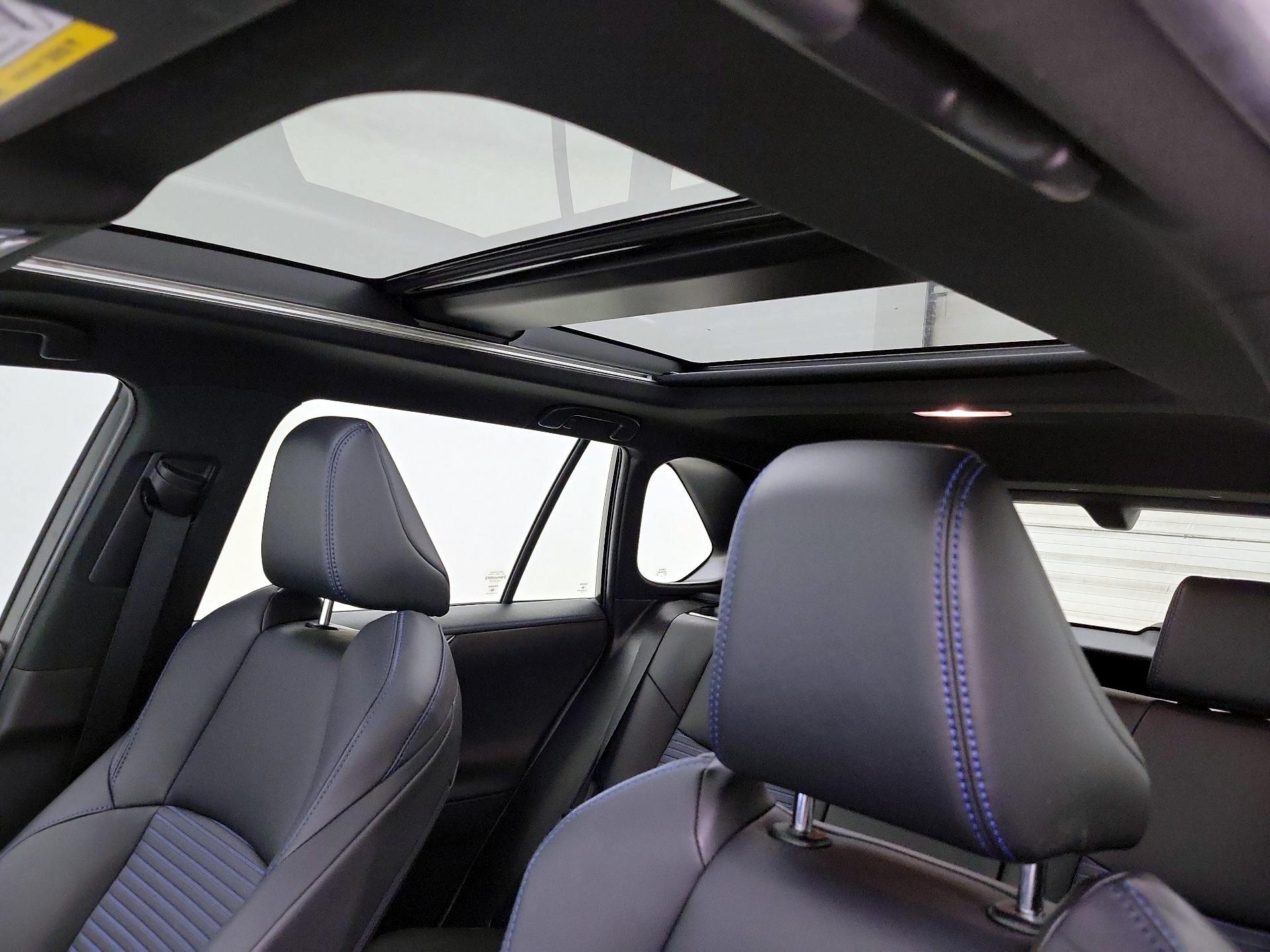 Thumbnail: 2020 Toyota RAV4 - 20