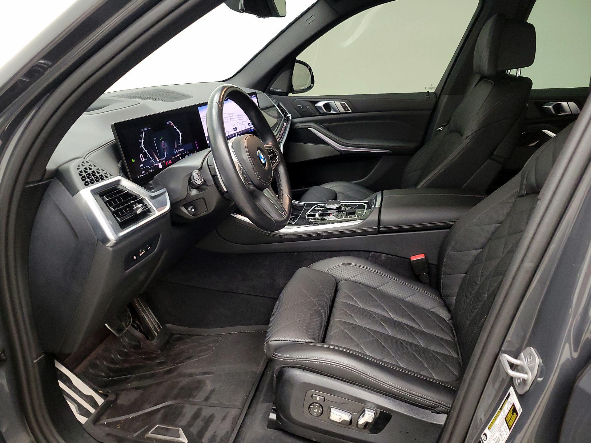 Thumbnail: 2024 BMW X5 - 11