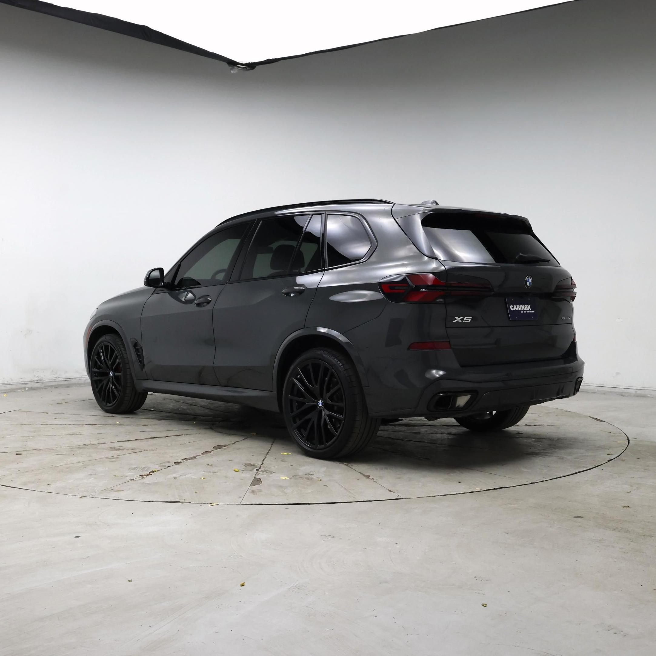 Thumbnail: 2024 BMW X5 - 2