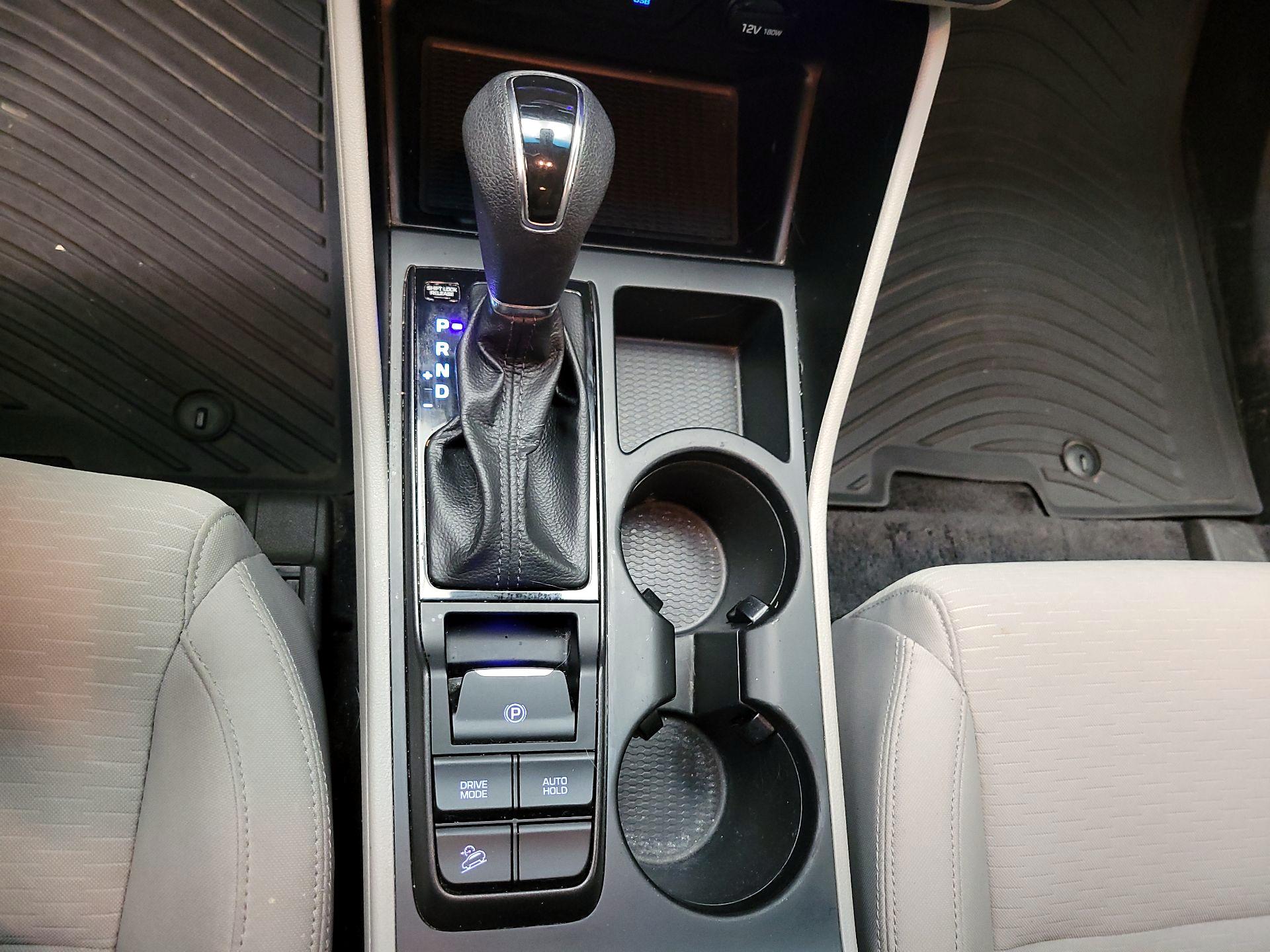 Thumbnail: 2019 Hyundai Tucson - 17