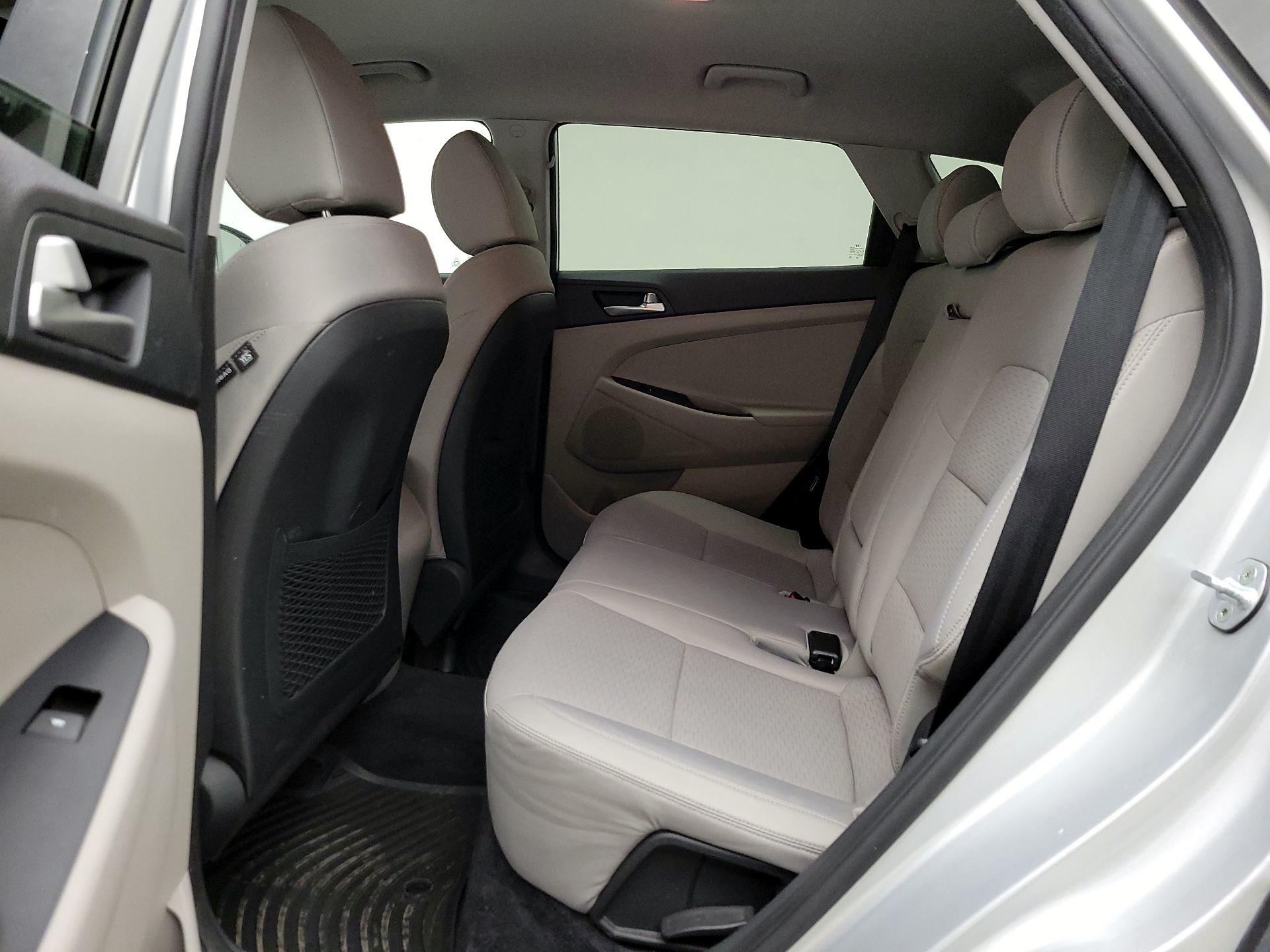 Thumbnail: 2019 Hyundai Tucson - 19