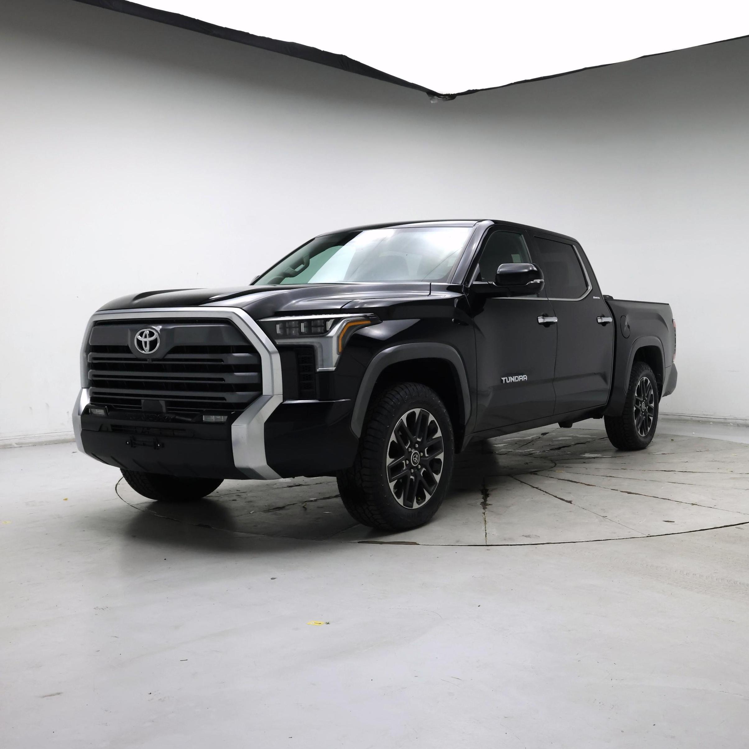 Thumbnail: 2023 Toyota Tundra - 4