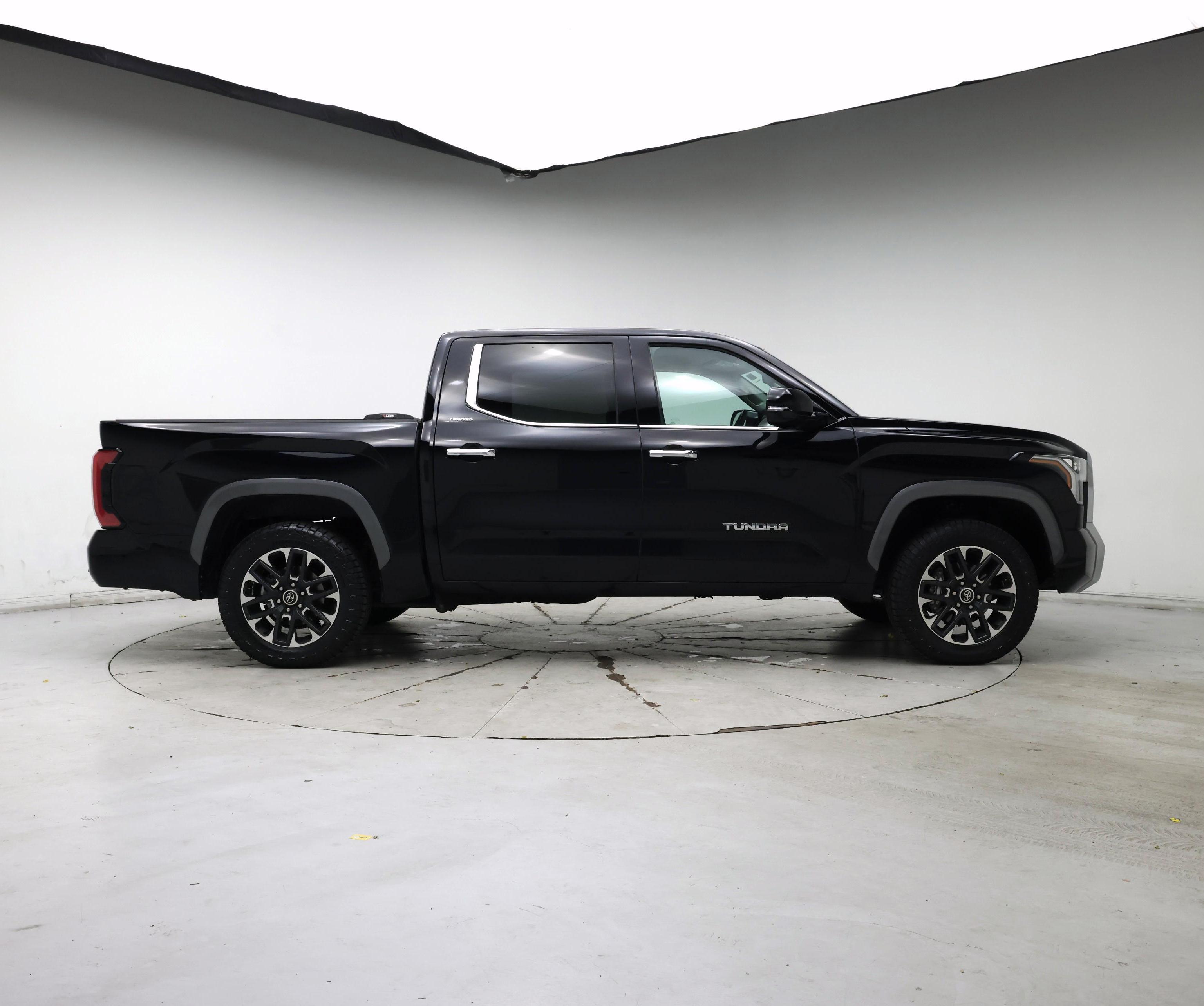 Thumbnail: 2023 Toyota Tundra - 7