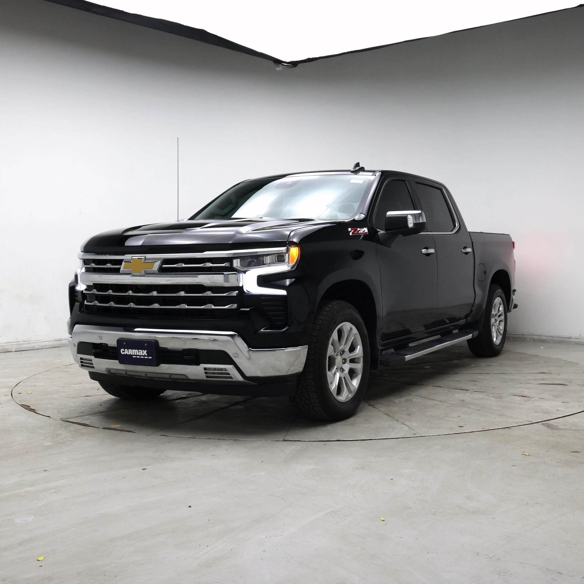 Thumbnail: 2023 Chevrolet Silverado 1500 - 4