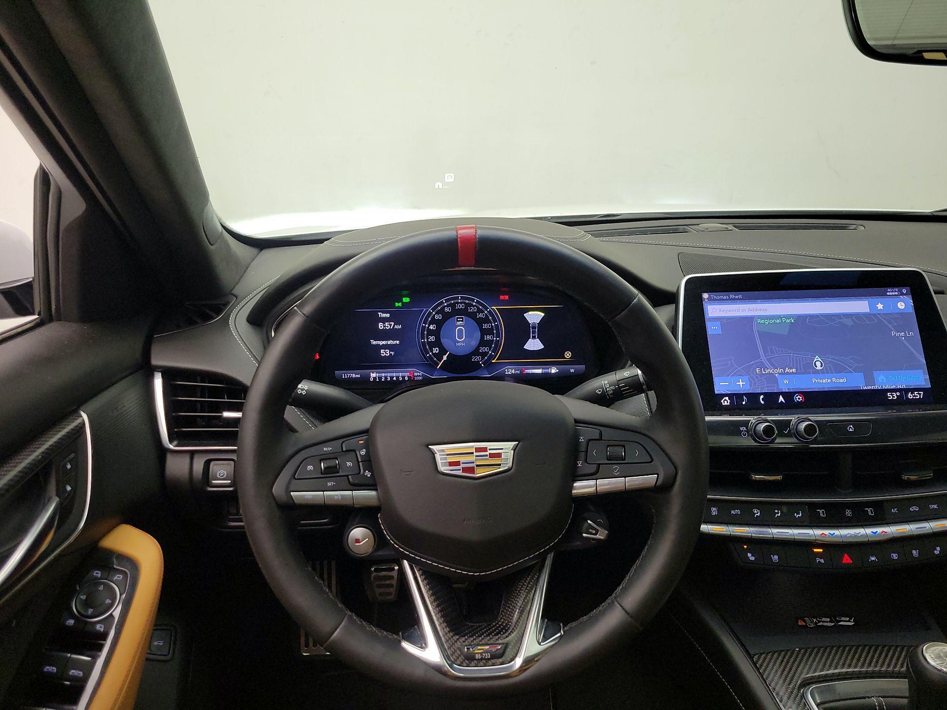 Thumbnail: 2024 Cadillac CT5 - 10