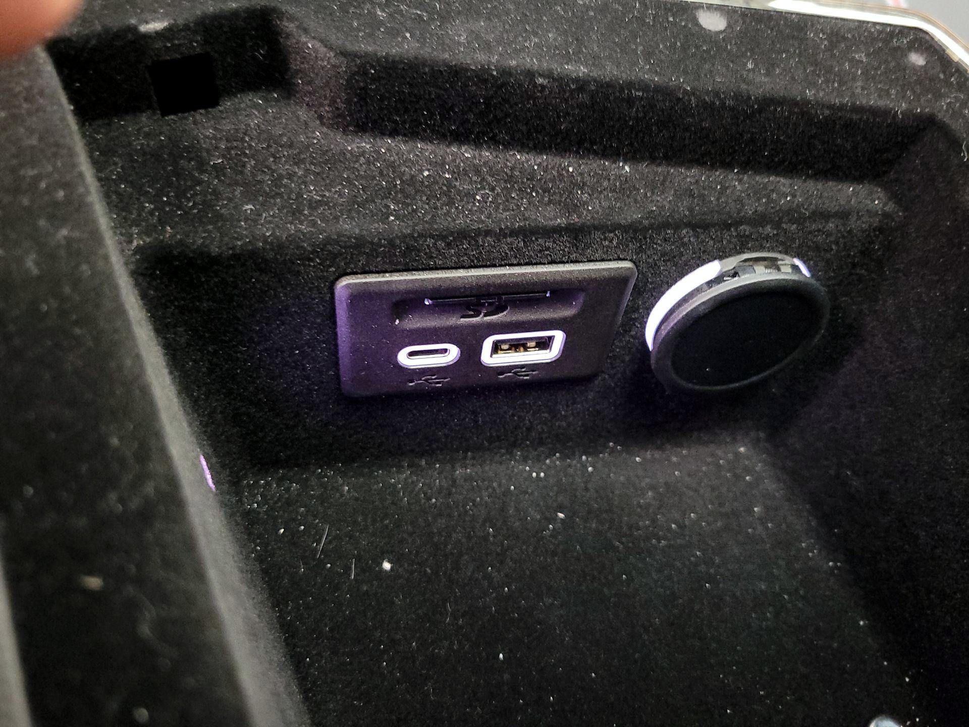 Thumbnail: 2024 Cadillac CT5 - 19