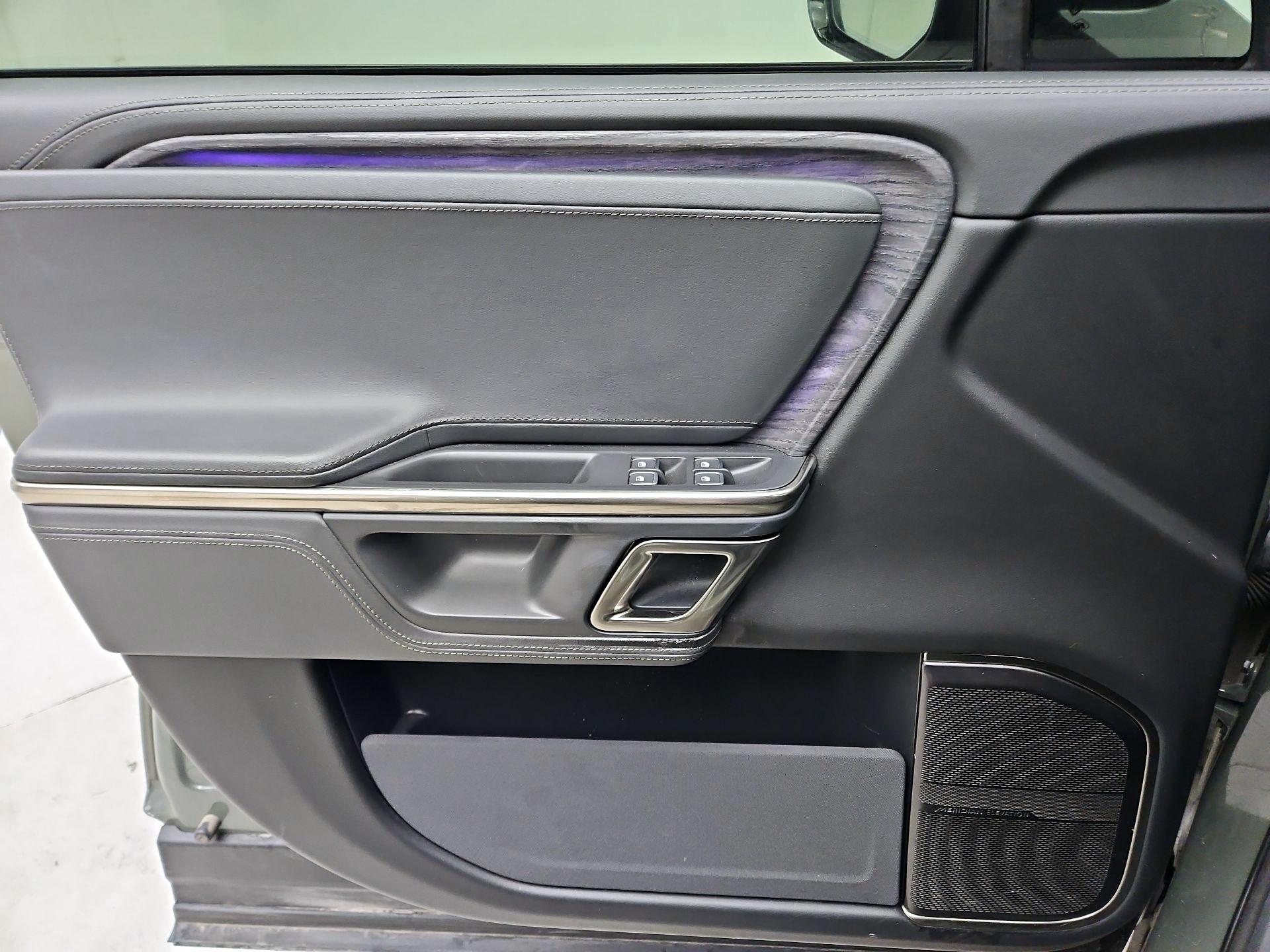 Thumbnail: 2022 Rivian R1T - 12