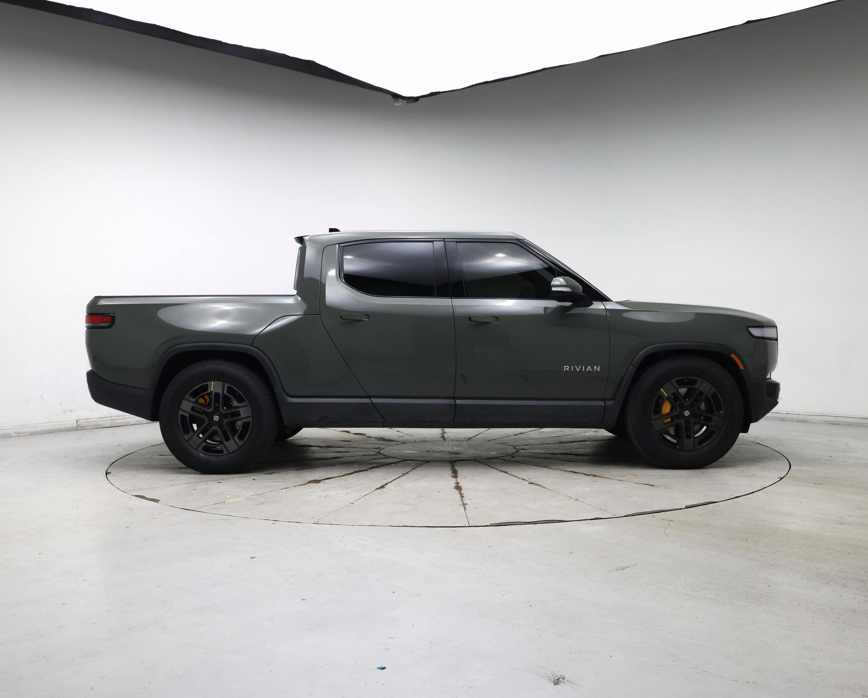 Thumbnail: 2022 Rivian R1T - 7