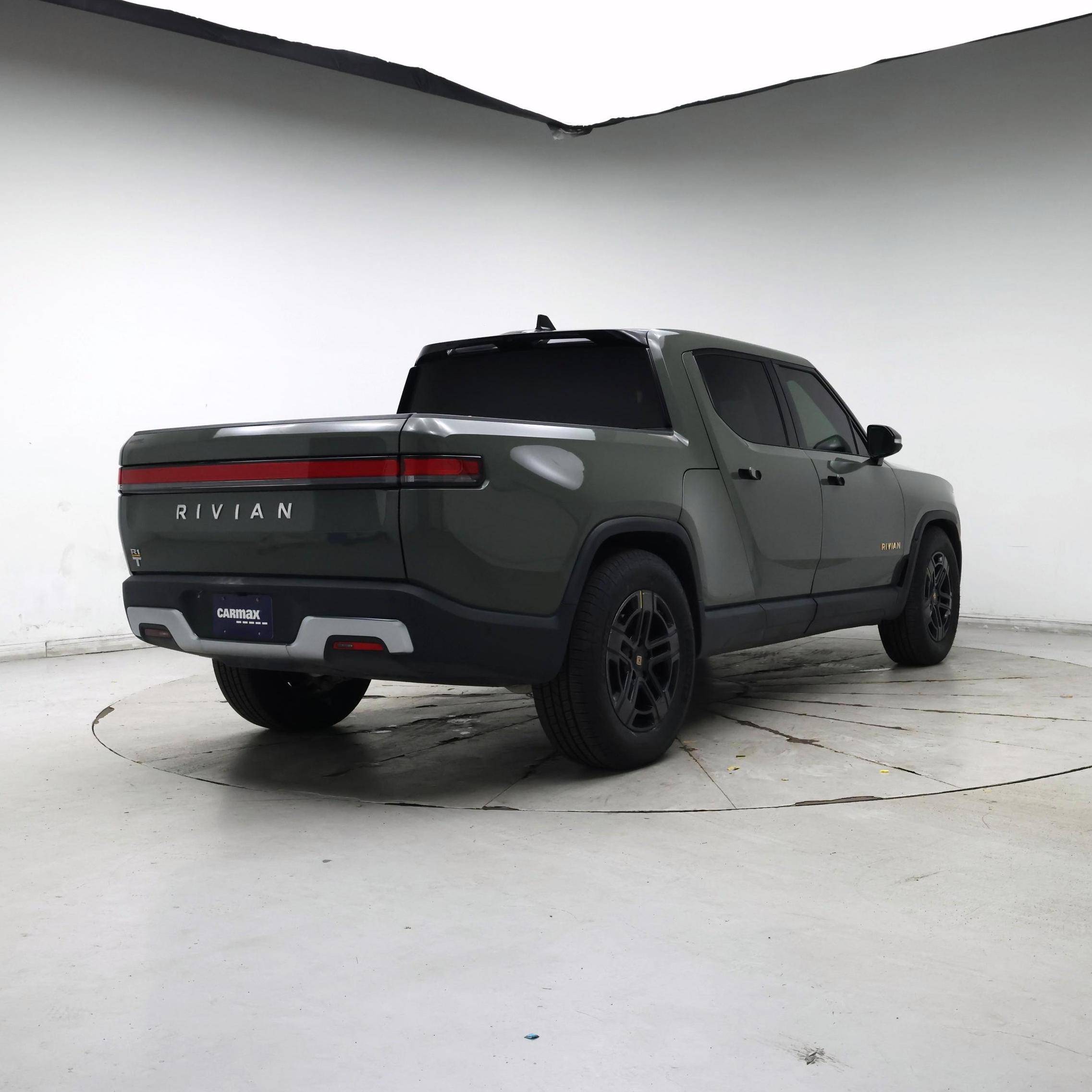 Thumbnail: 2022 Rivian R1T - 8