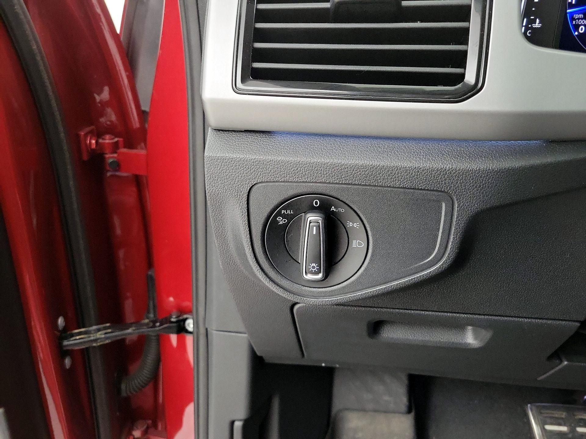 Thumbnail: 2022 Volkswagen Atlas - 13