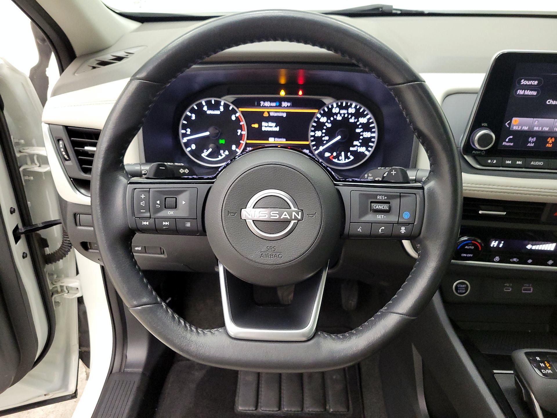 Thumbnail: 2023 Nissan Rogue - 10