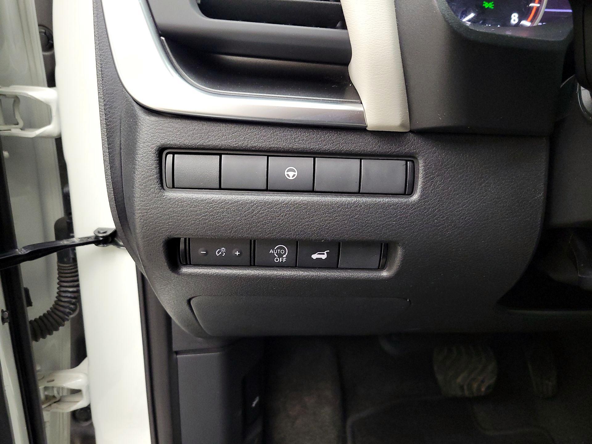 Thumbnail: 2023 Nissan Rogue - 13