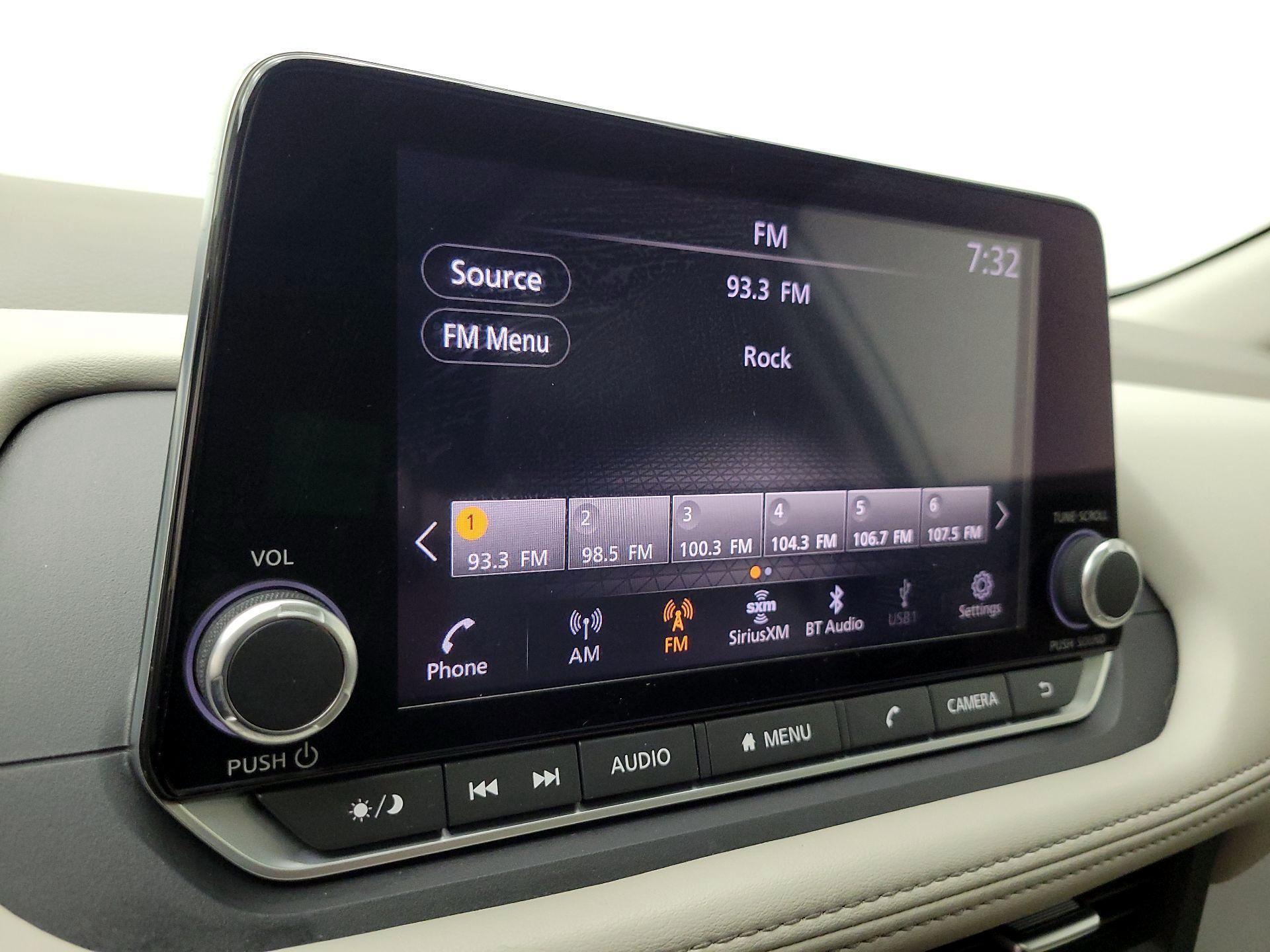 Thumbnail: 2023 Nissan Rogue - 15