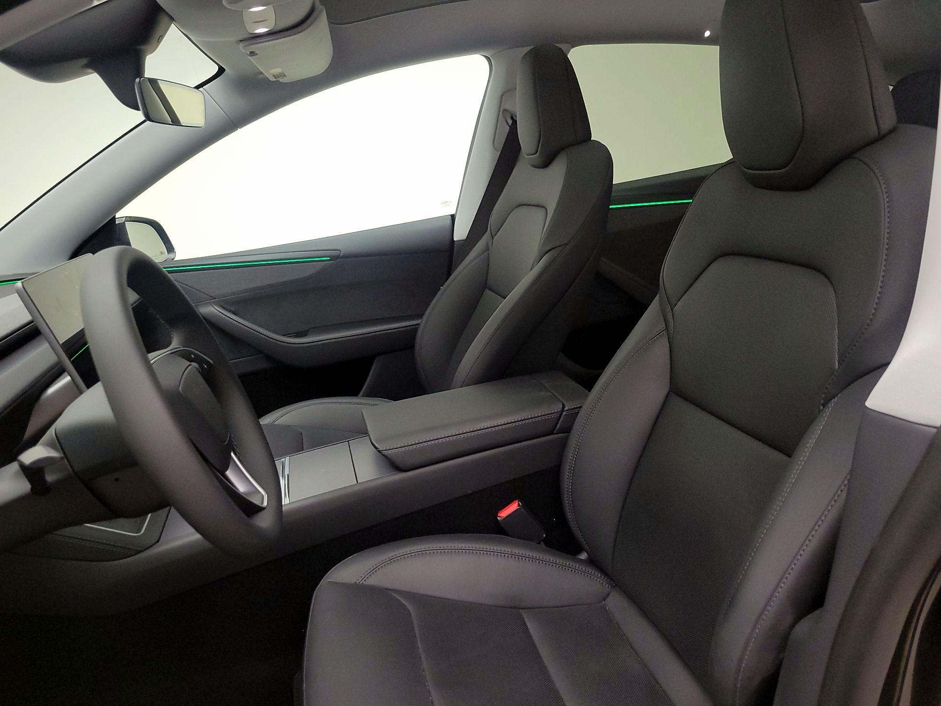 Thumbnail: 2026 Tesla Model Y - 11