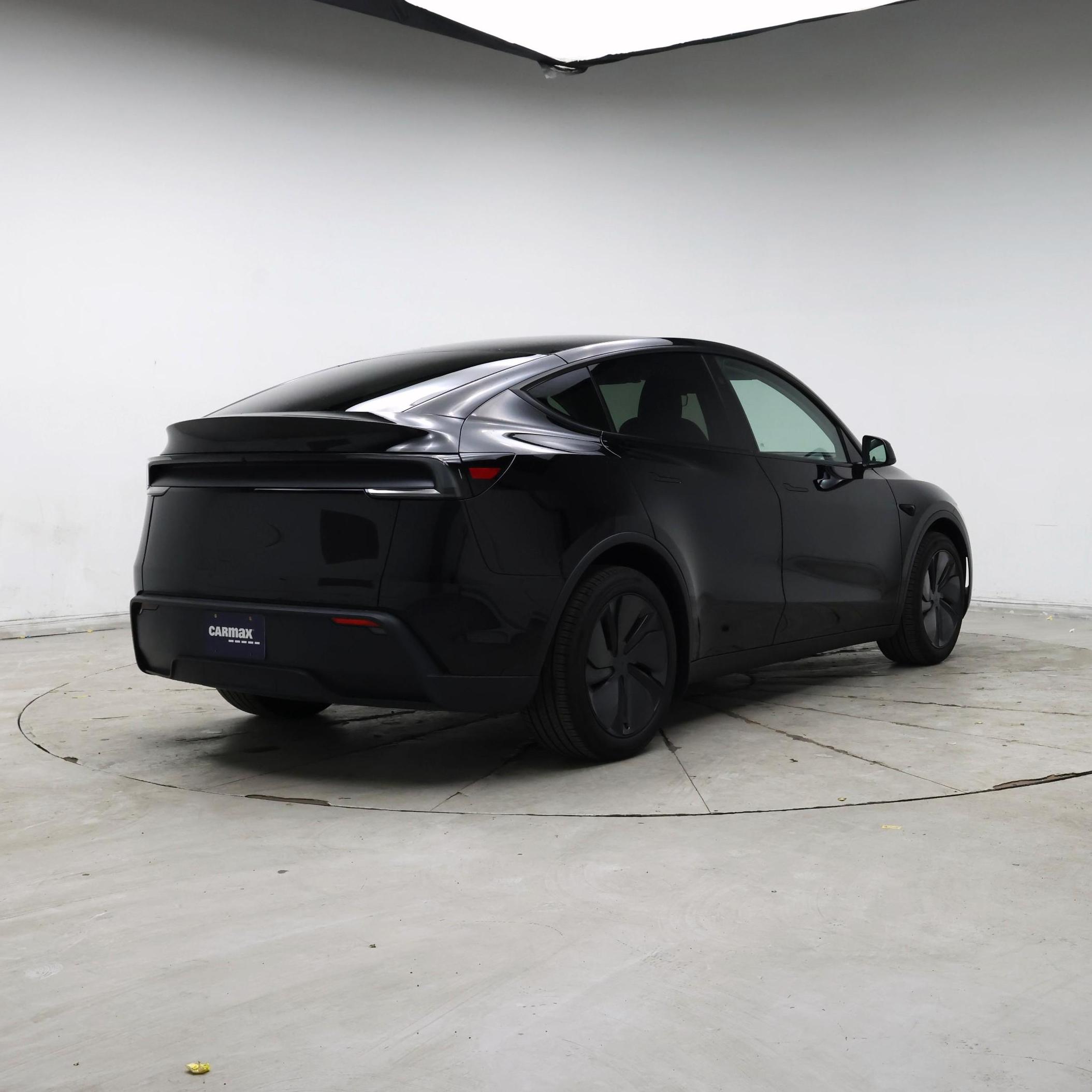 Thumbnail: 2026 Tesla Model Y - 8