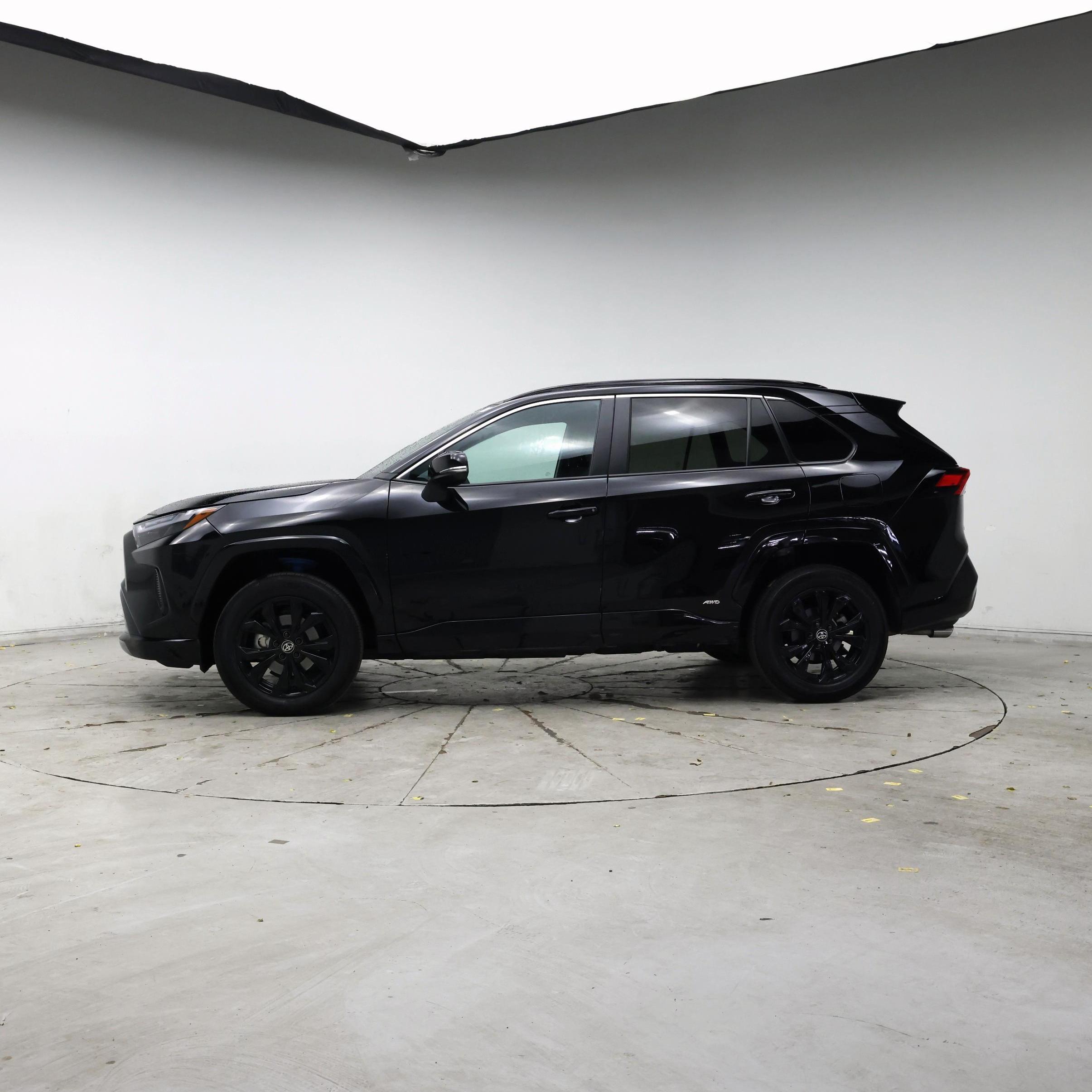 Thumbnail: 2024 Toyota RAV4 - 3