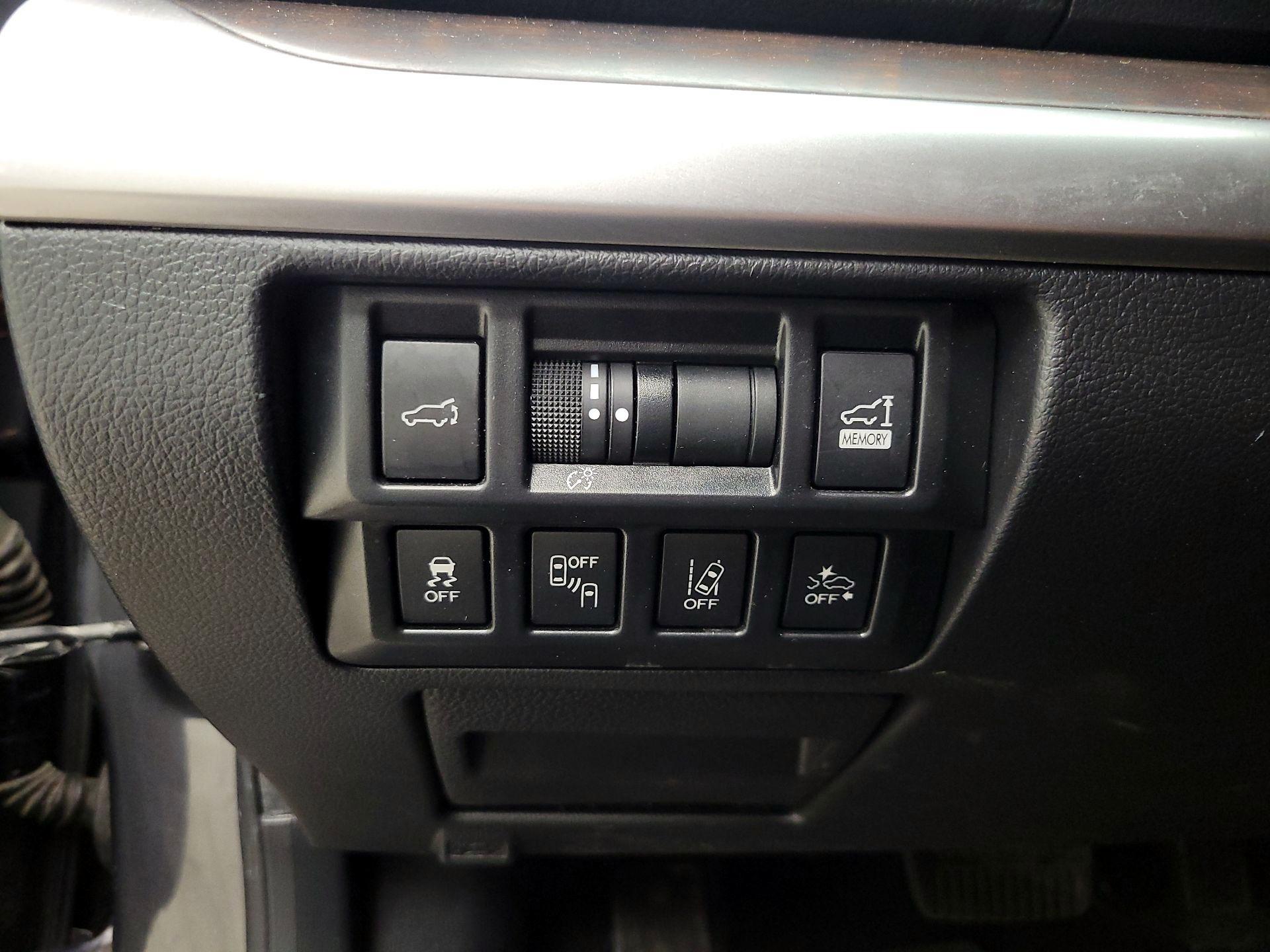 Thumbnail: 2019 Subaru Outback - 13