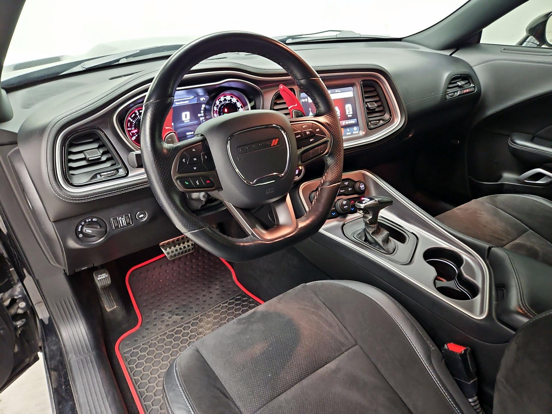 Thumbnail: 2021 Dodge Challenger - 9