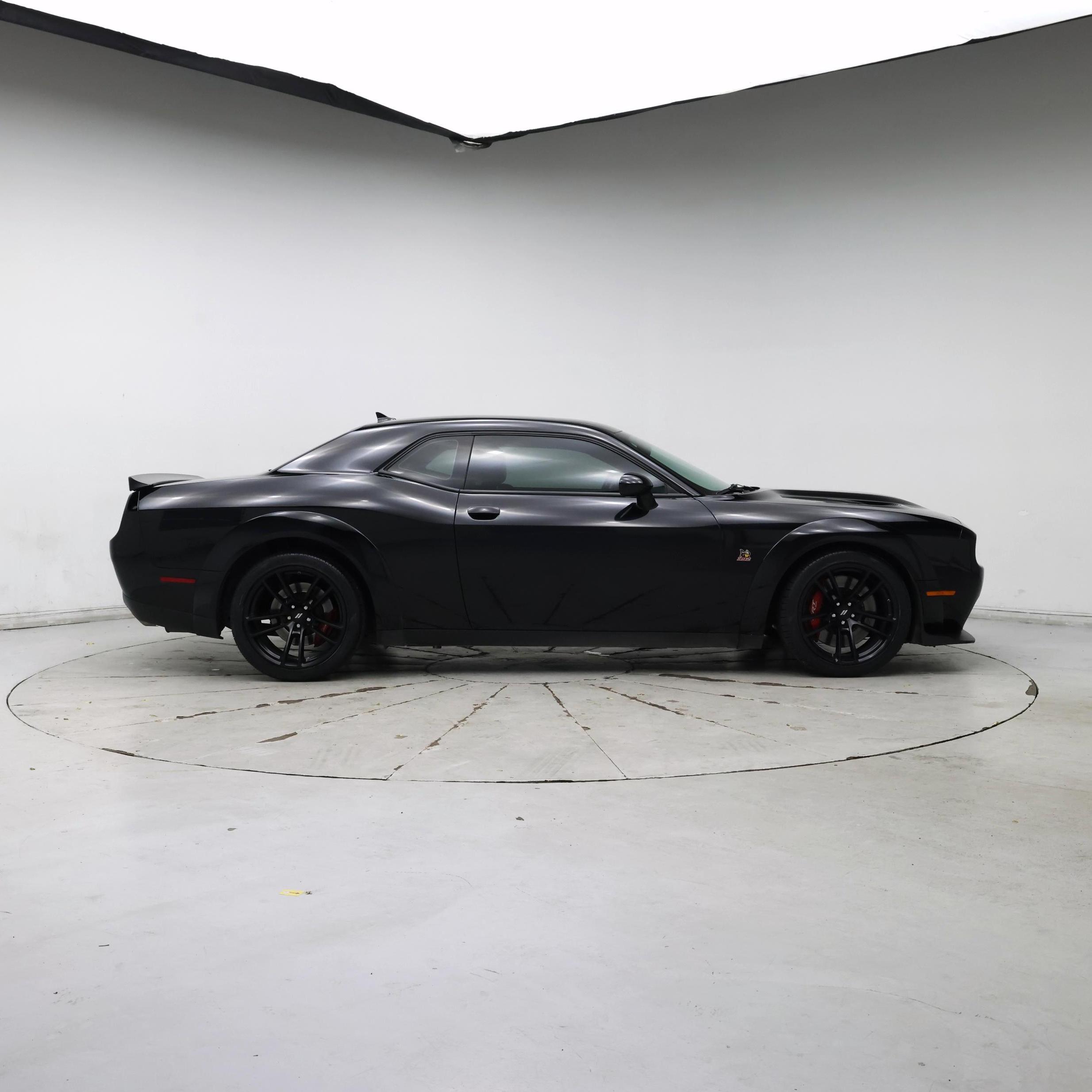 Thumbnail: 2021 Dodge Challenger - 7