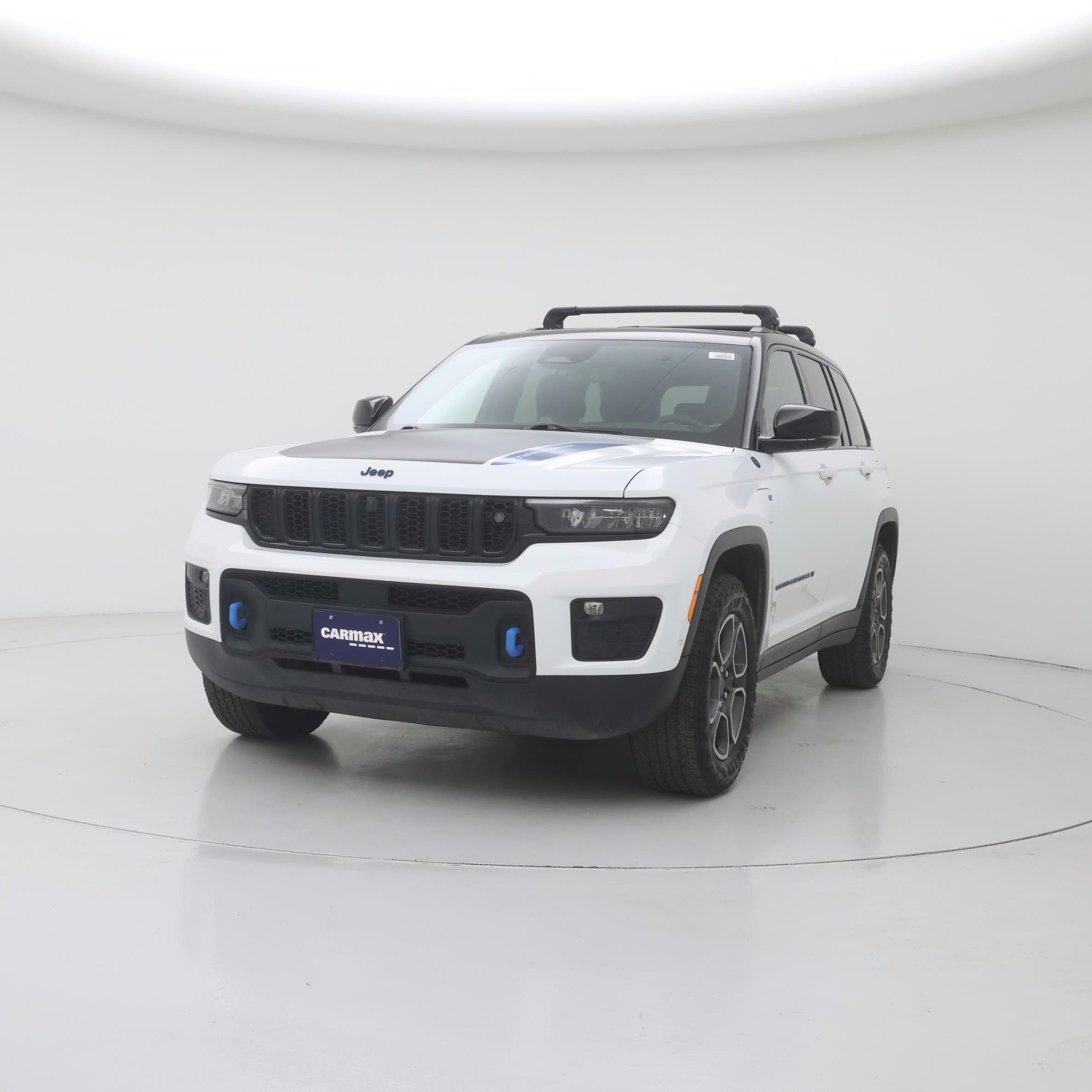 Thumbnail: 2023 Jeep Grand Cherokee - 4