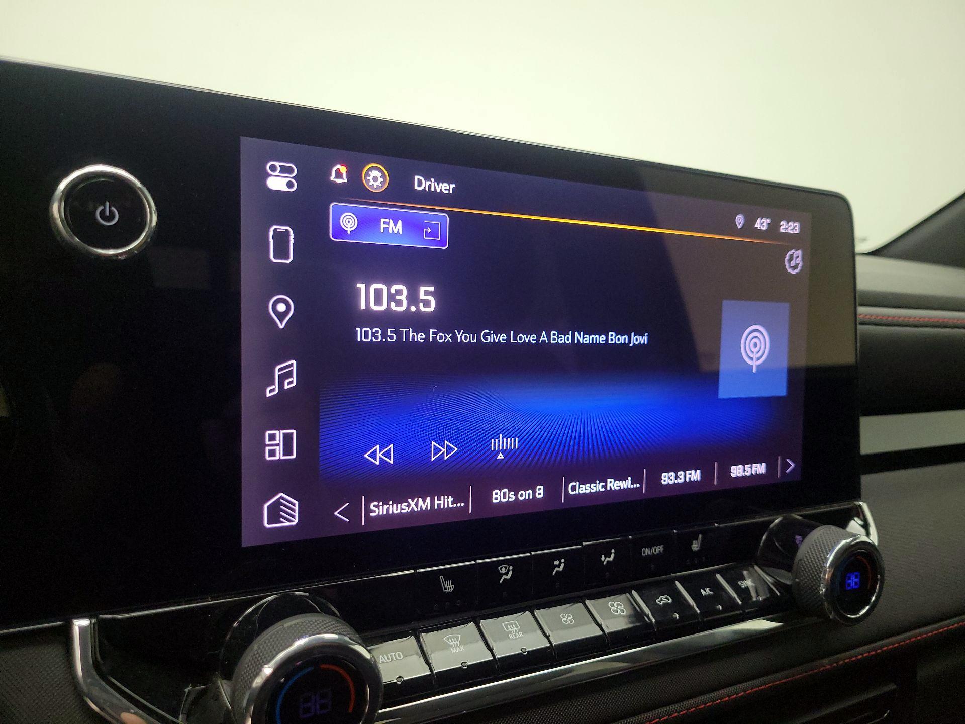 Thumbnail: 2023 Chevrolet Colorado - 16