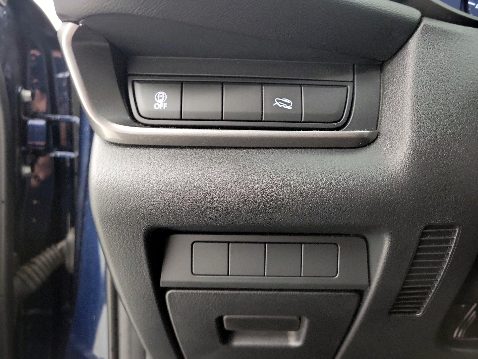 Thumbnail: 2023 Mazda CX-30 - 13