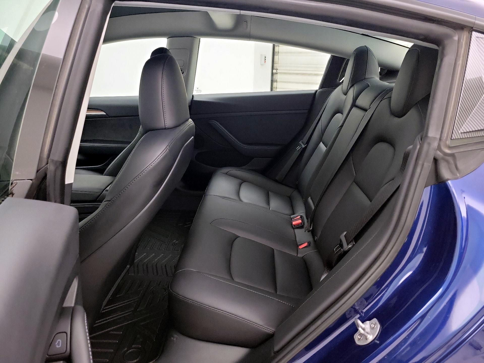 Thumbnail: 2023 Tesla Model 3 - 20