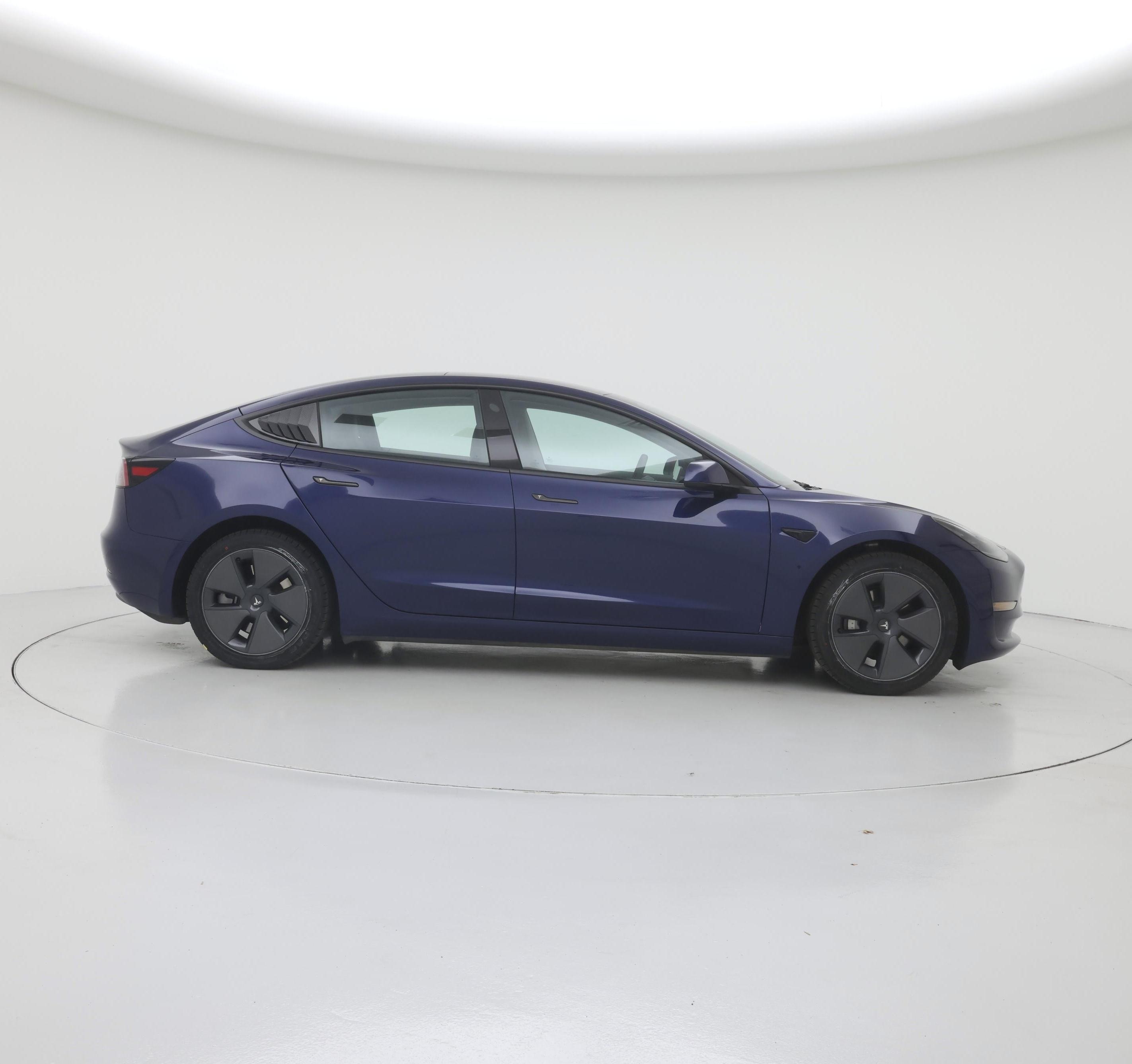 Thumbnail: 2023 Tesla Model 3 - 7