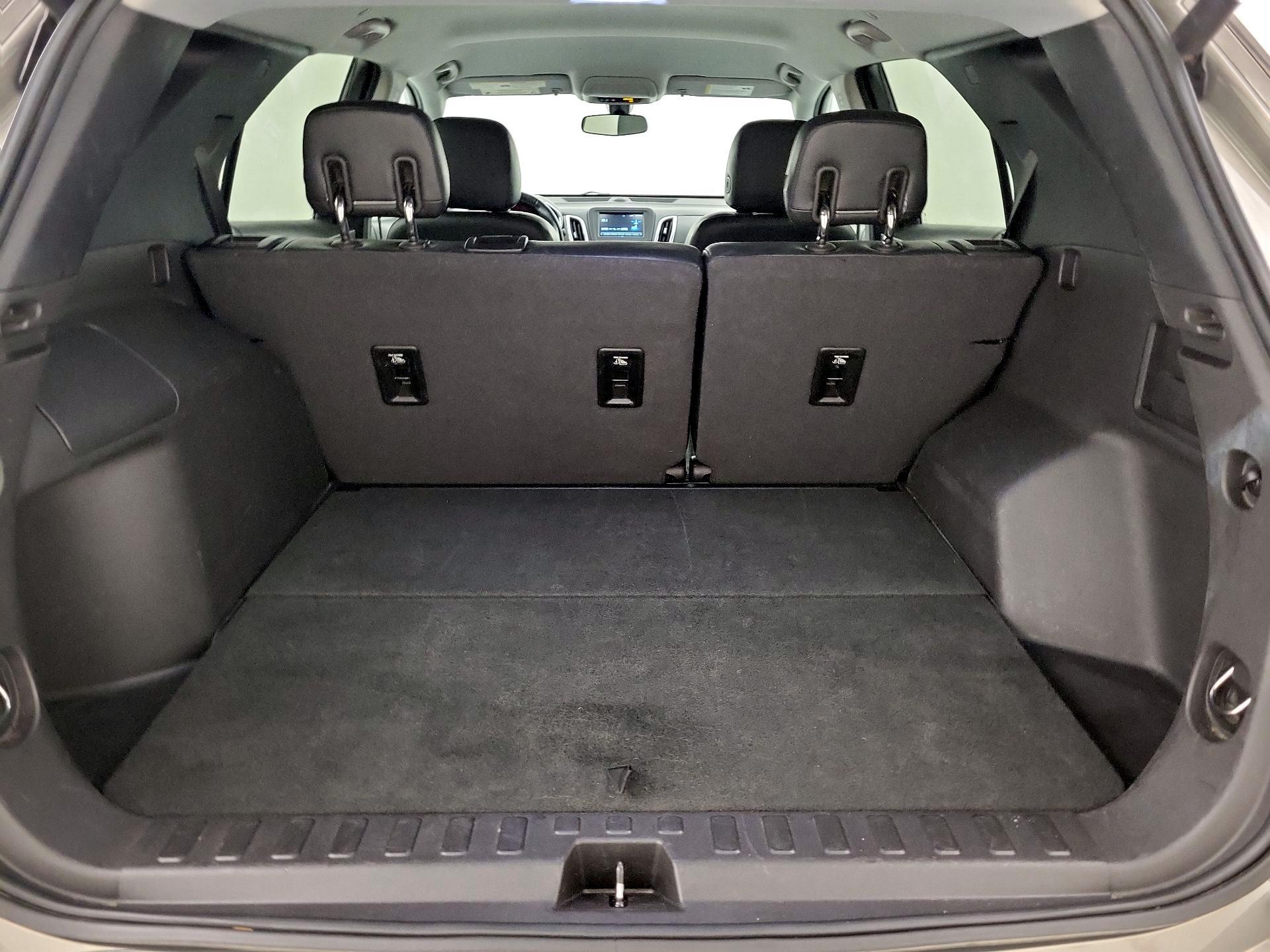 Thumbnail: 2018 Chevrolet Equinox - 20