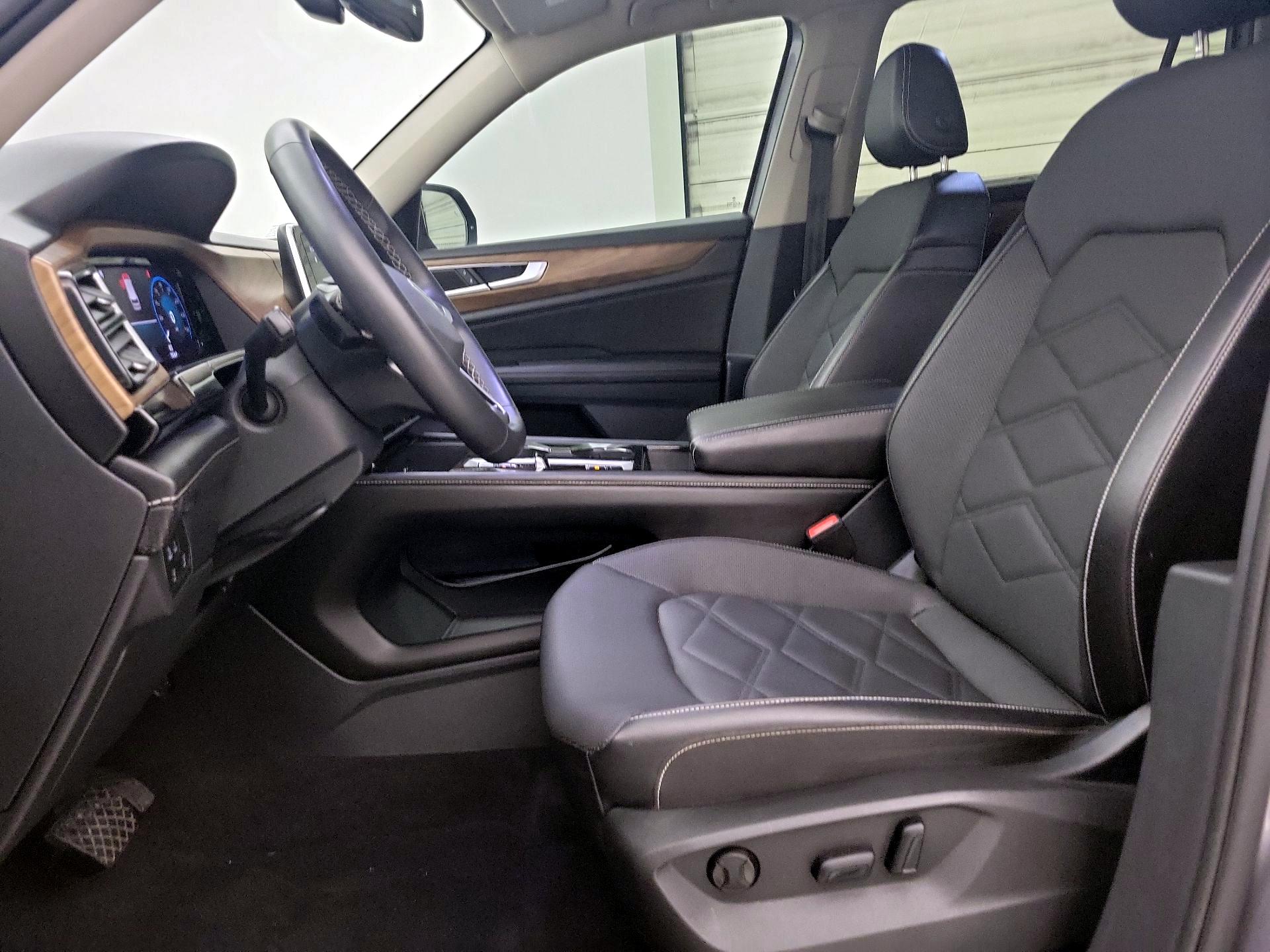 Thumbnail: 2024 Volkswagen Atlas - 11