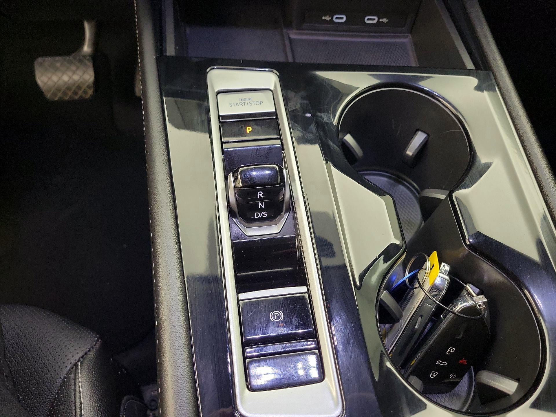 Thumbnail: 2024 Volkswagen Atlas - 17