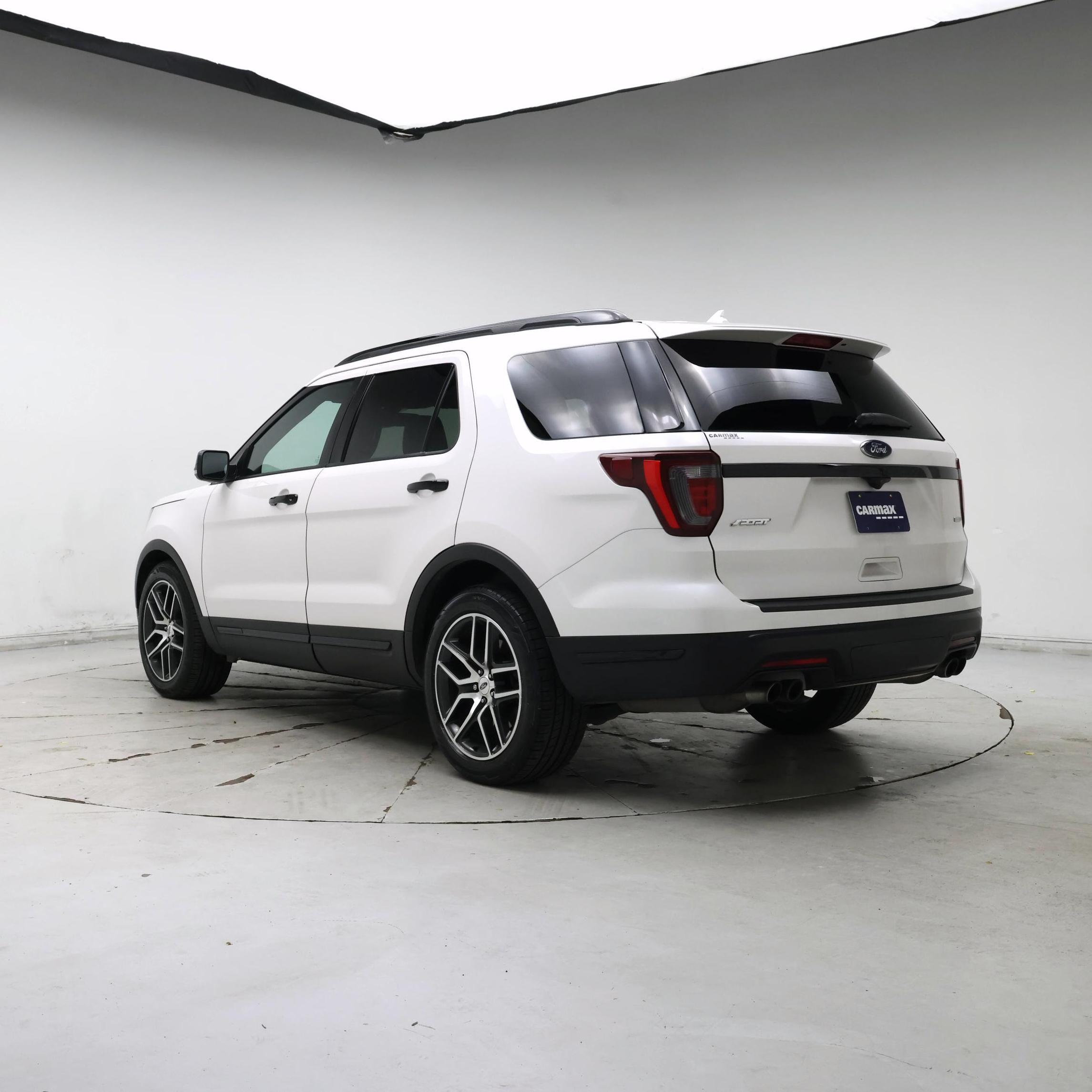 Thumbnail: 2019 Ford Explorer - 2