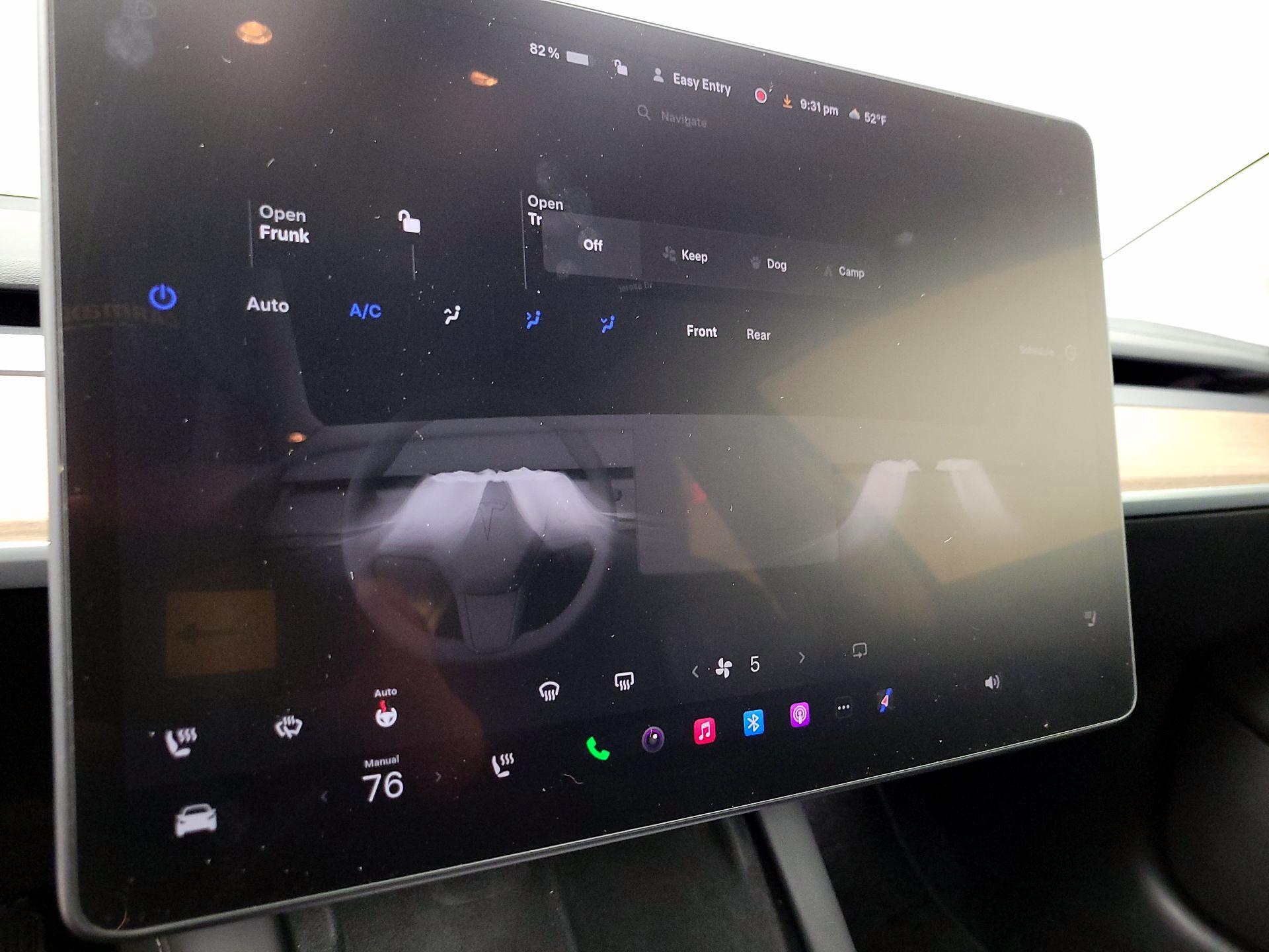 Thumbnail: 2023 Tesla Model 3 - 16