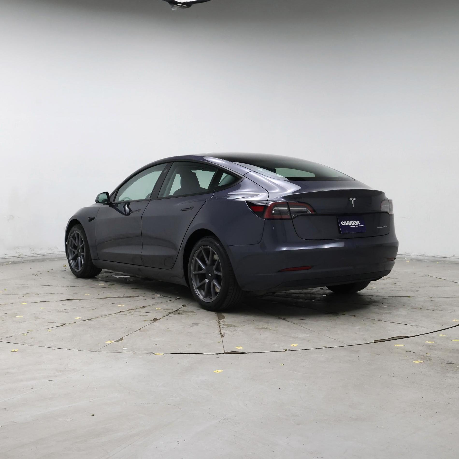 Thumbnail: 2023 Tesla Model 3 - 2