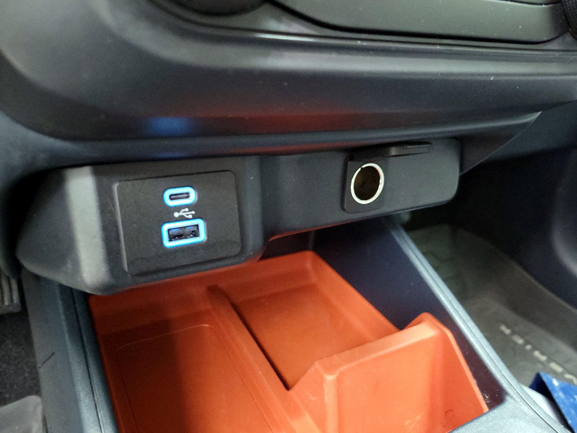 Thumbnail: 2022 Ford Maverick - 18