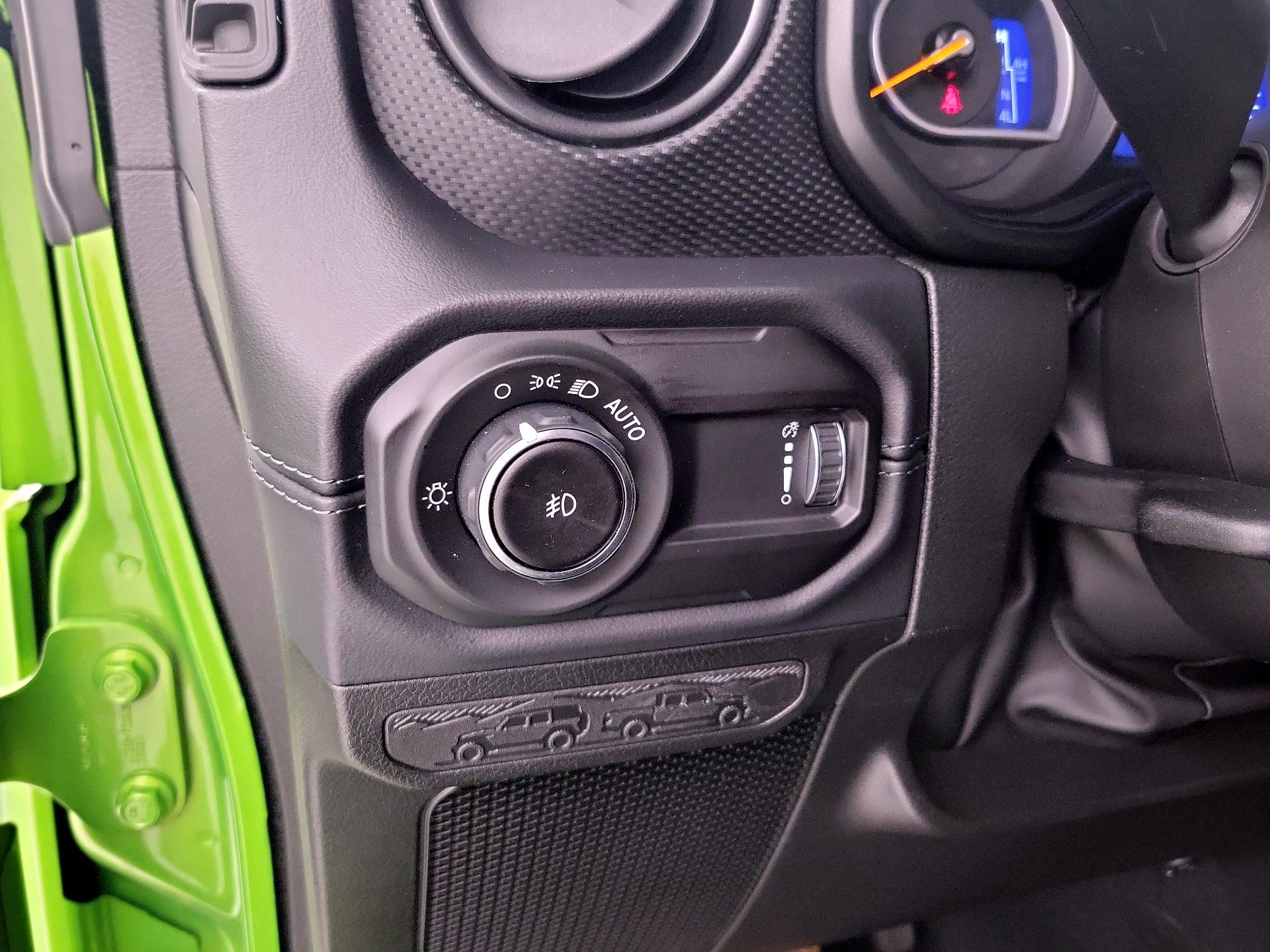 Thumbnail: 2025 Jeep Wrangler - 13