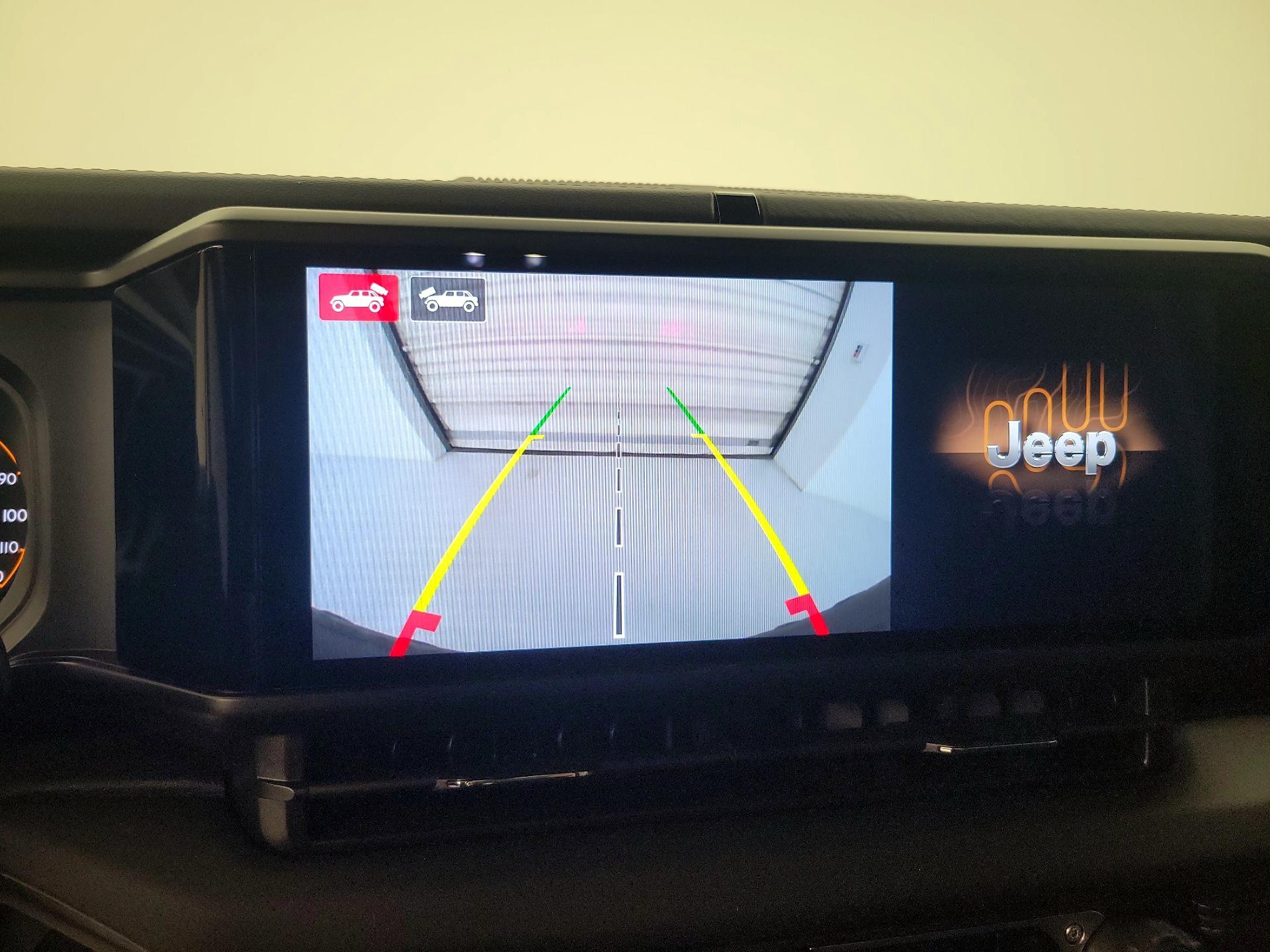 Thumbnail: 2025 Jeep Wrangler - 15