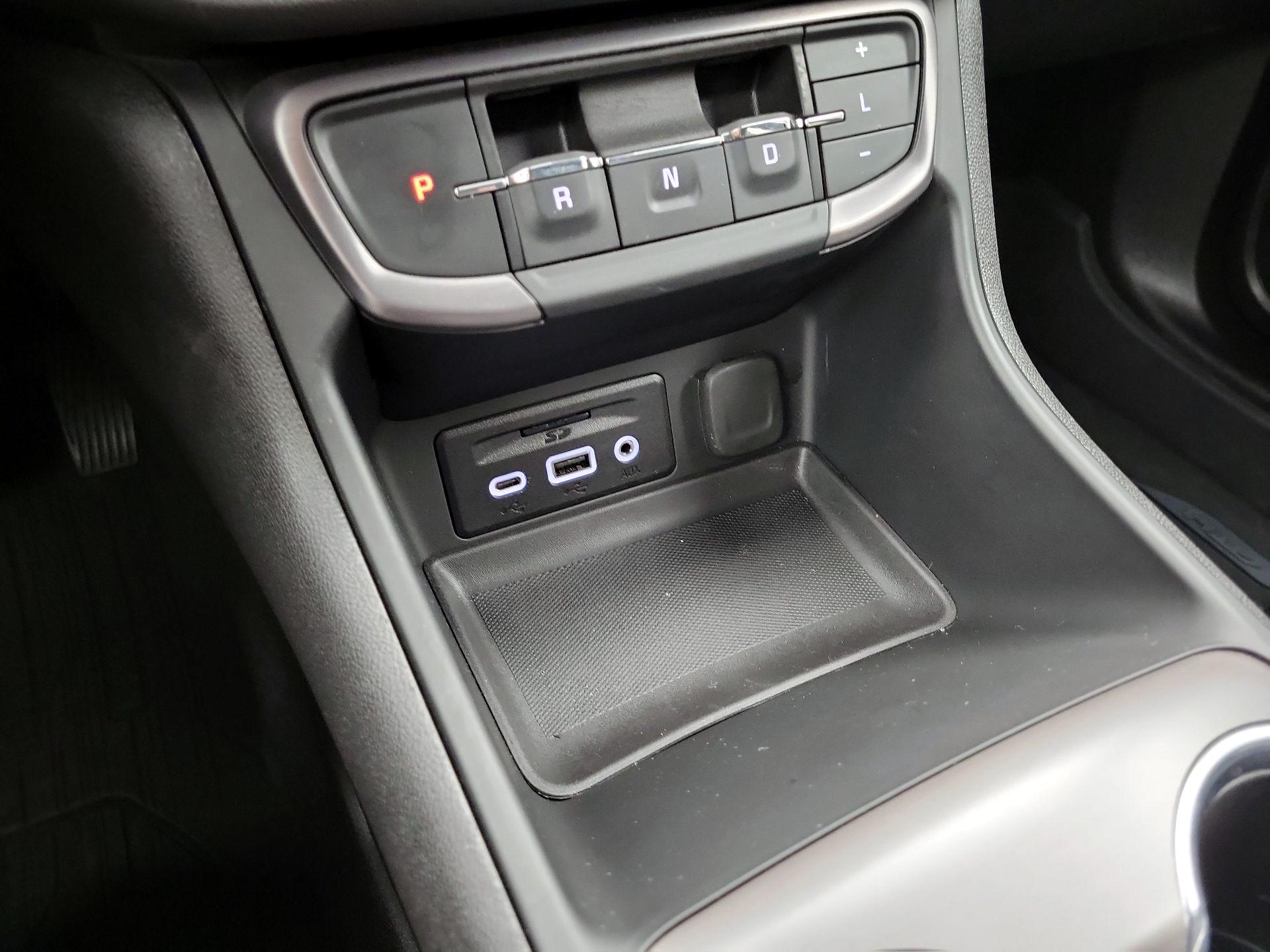 Thumbnail: 2024 GMC Terrain - 19