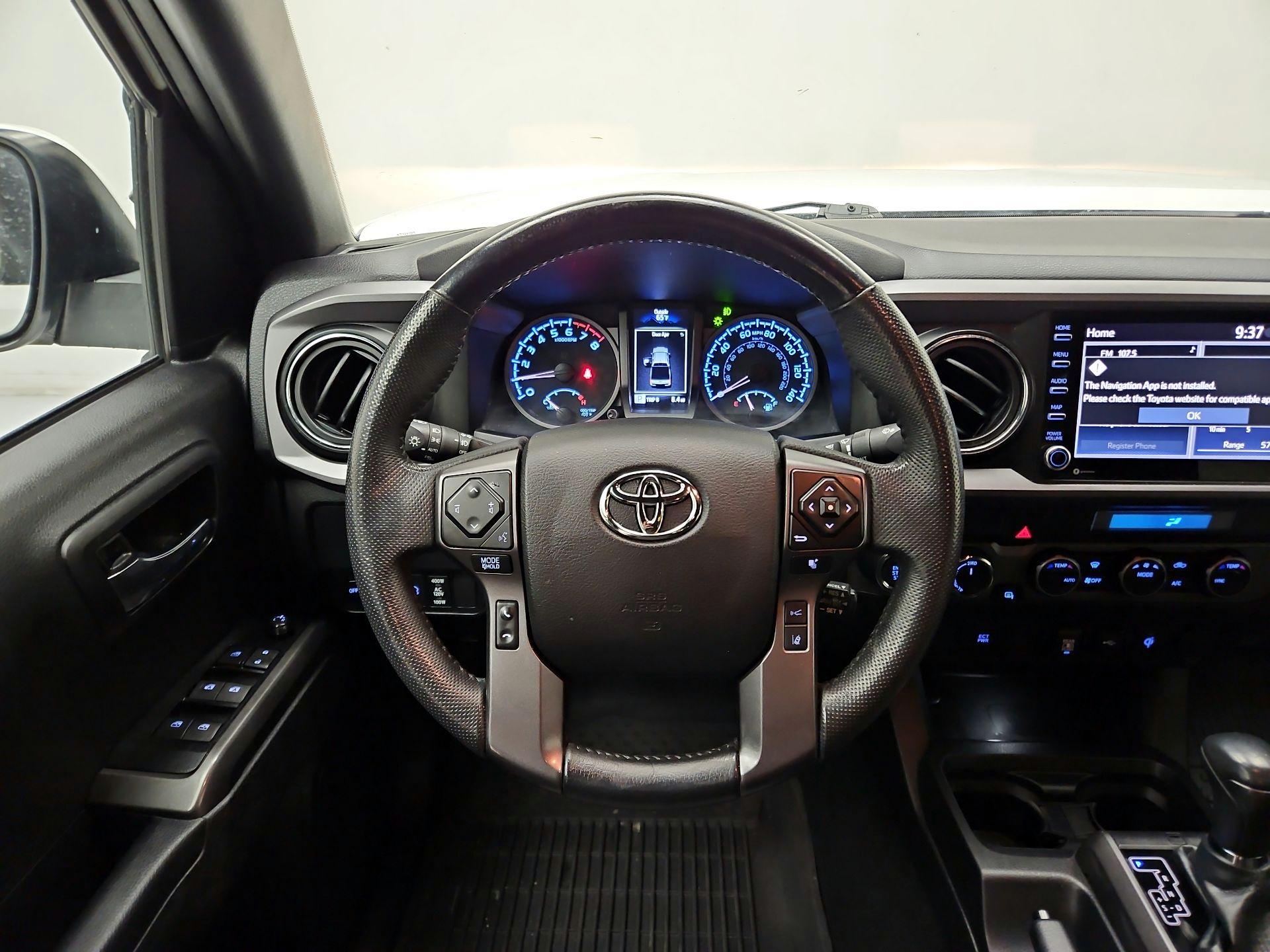 Thumbnail: 2022 Toyota Tacoma - 10