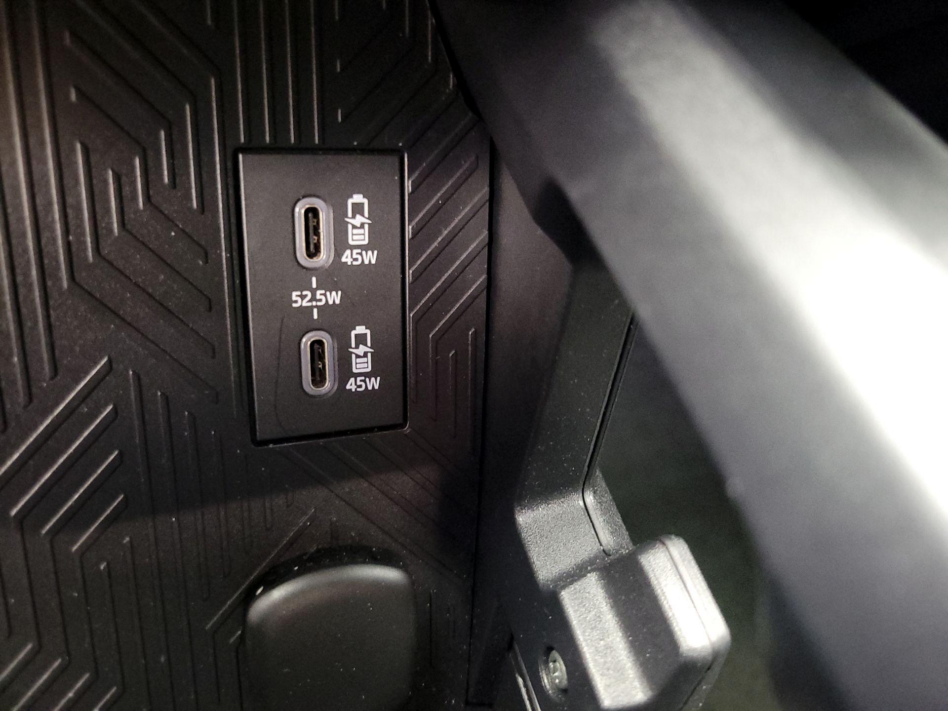 Thumbnail: 2024 Toyota Tacoma - 18