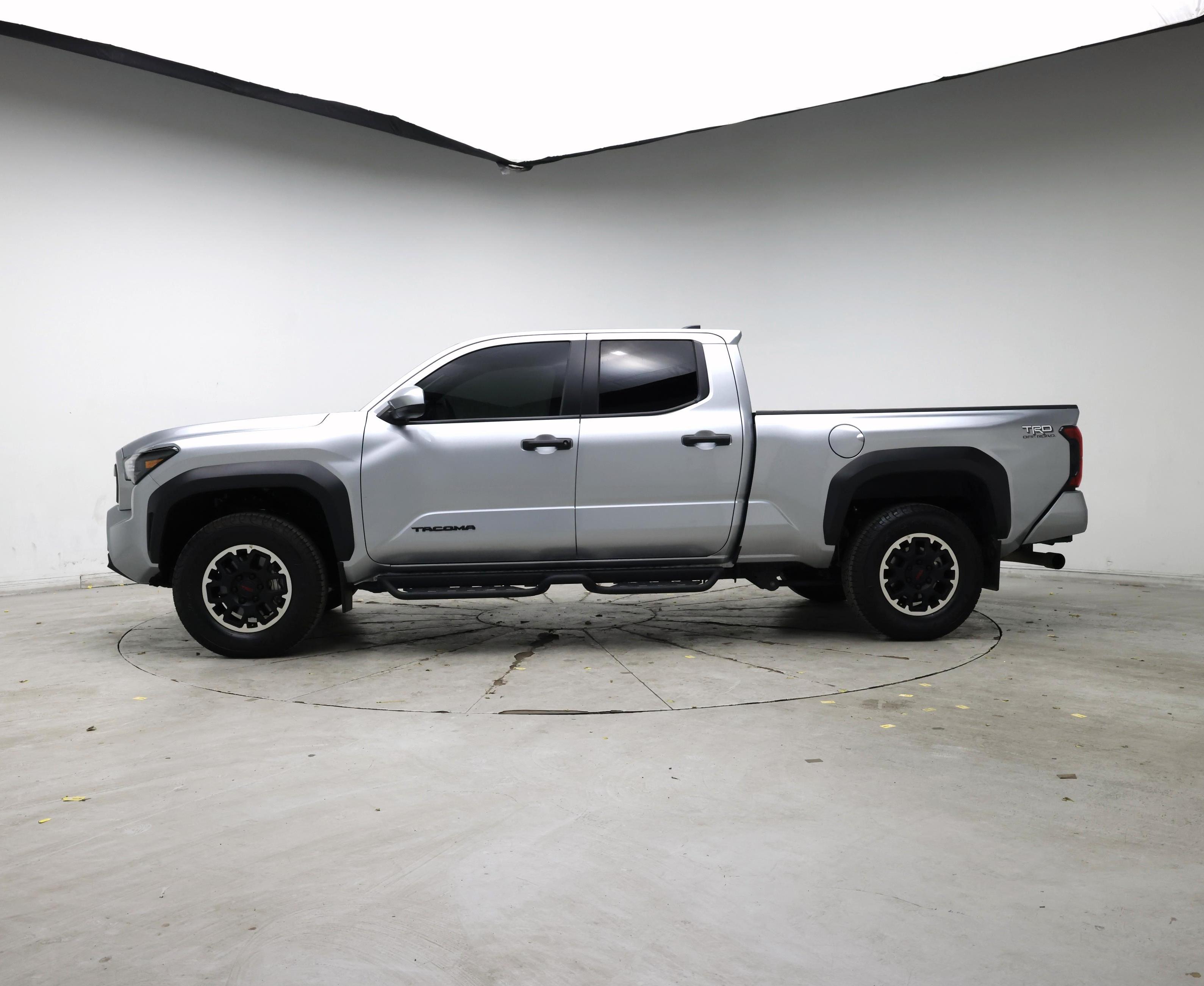 Thumbnail: 2024 Toyota Tacoma - 3