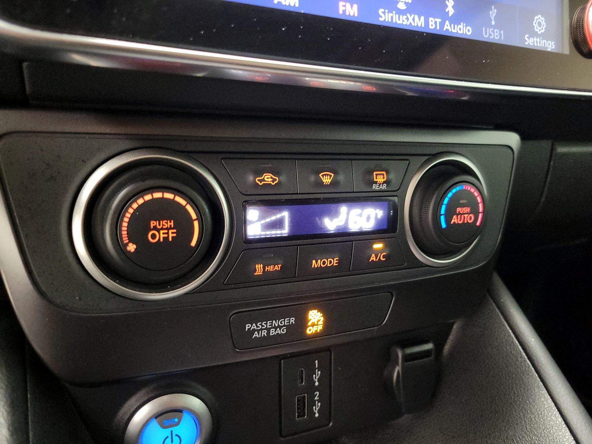 Thumbnail: 2025 Nissan Leaf - 16