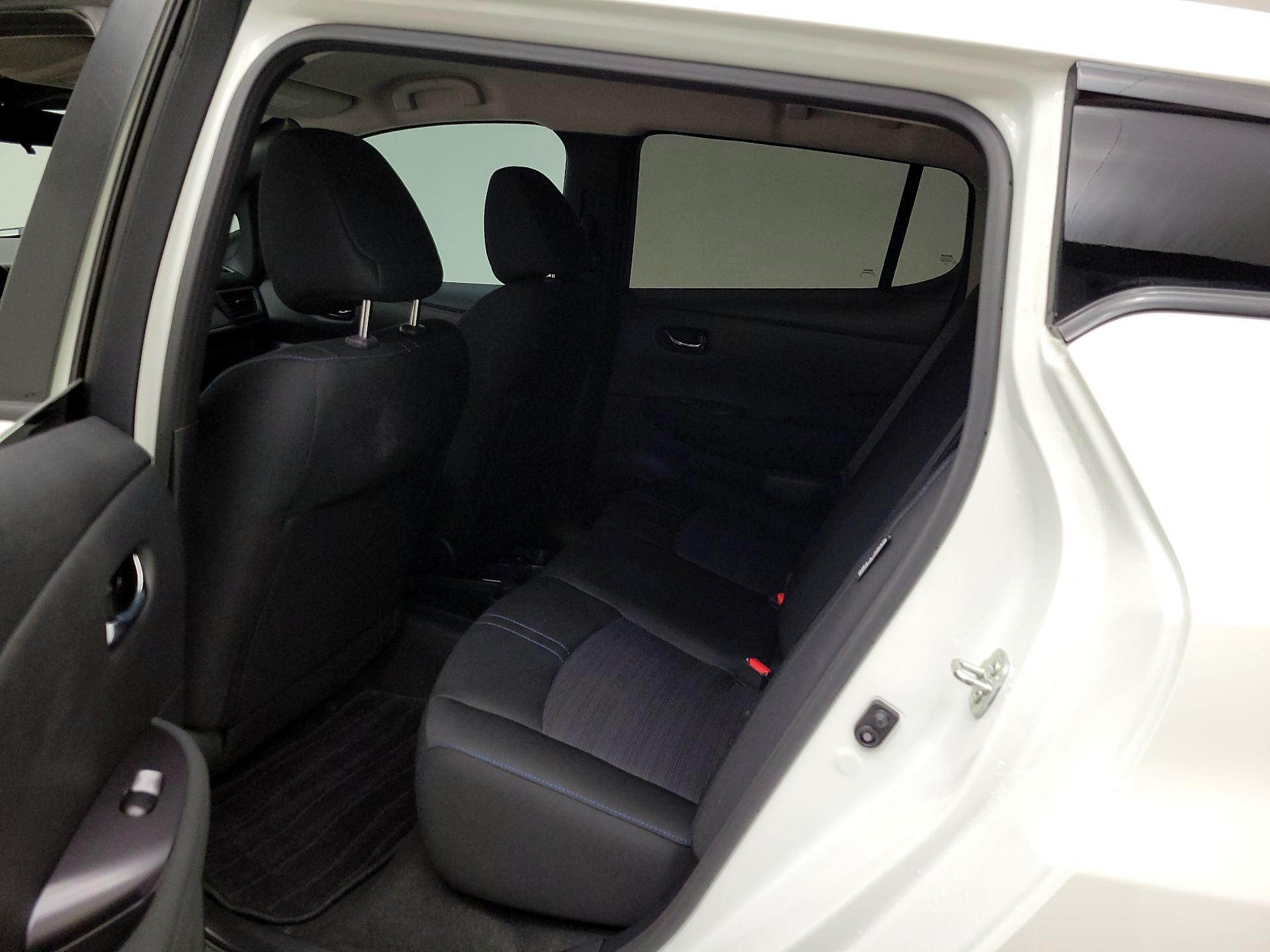 Thumbnail: 2025 Nissan Leaf - 19